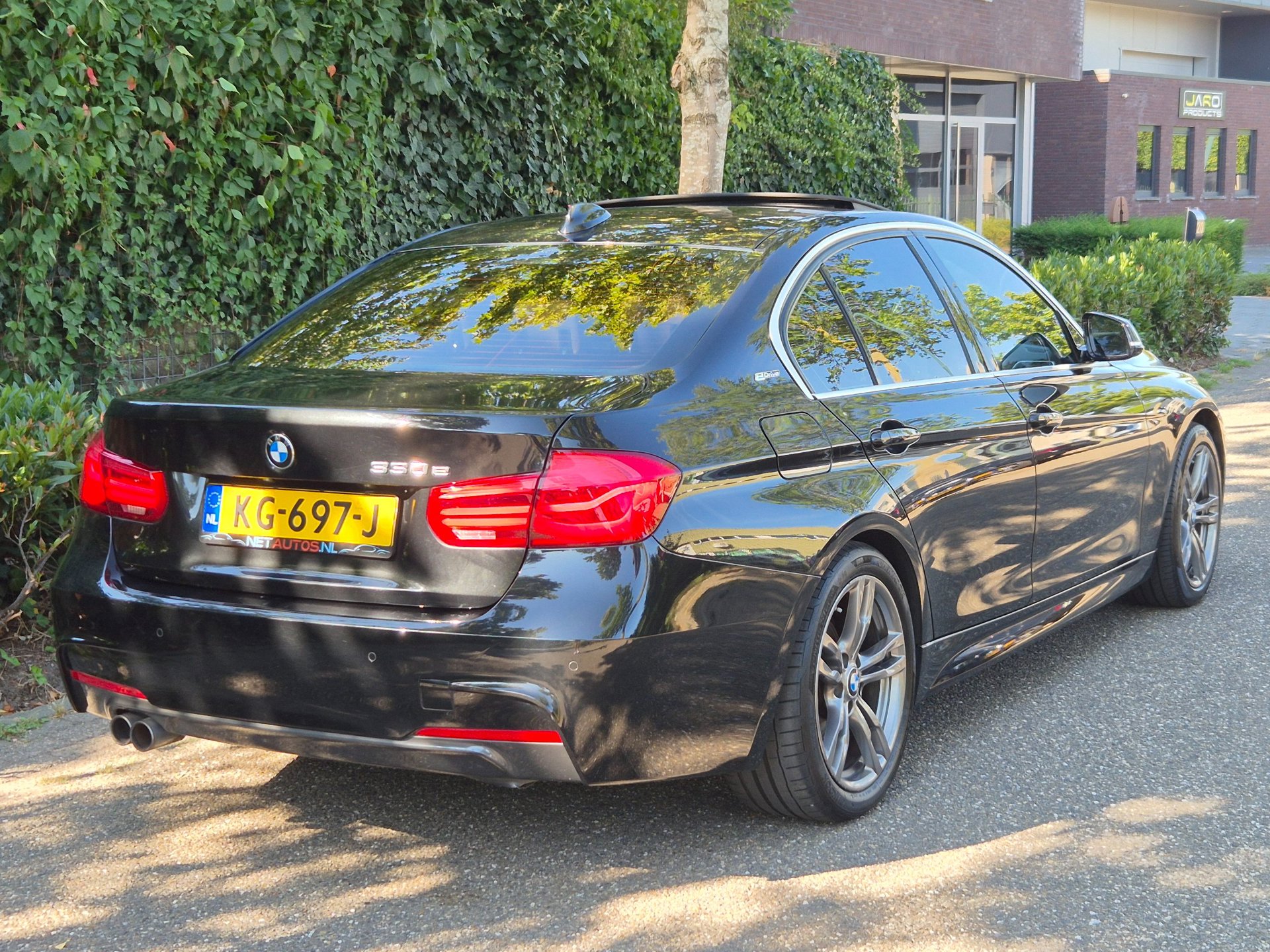 Foto van BMW 330e