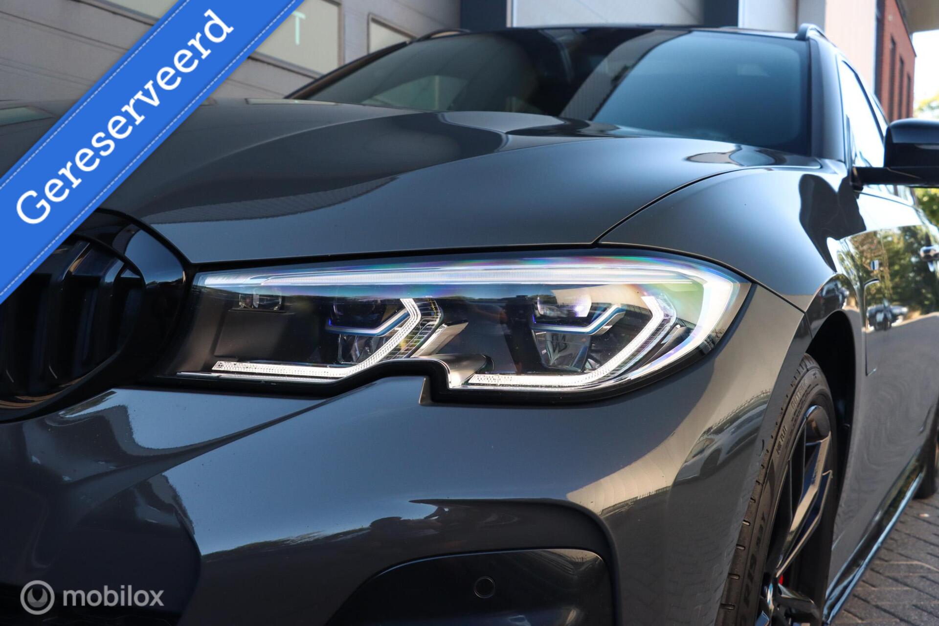 Foto van BMW 330e