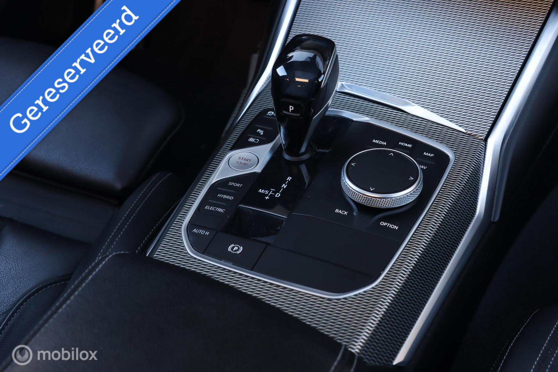 Foto van BMW 330e