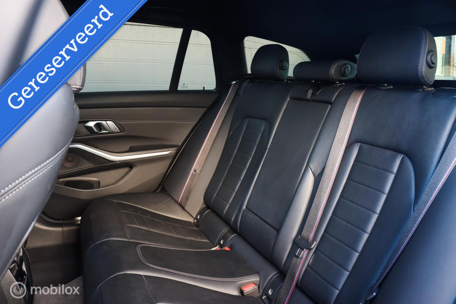 Foto van BMW 330e