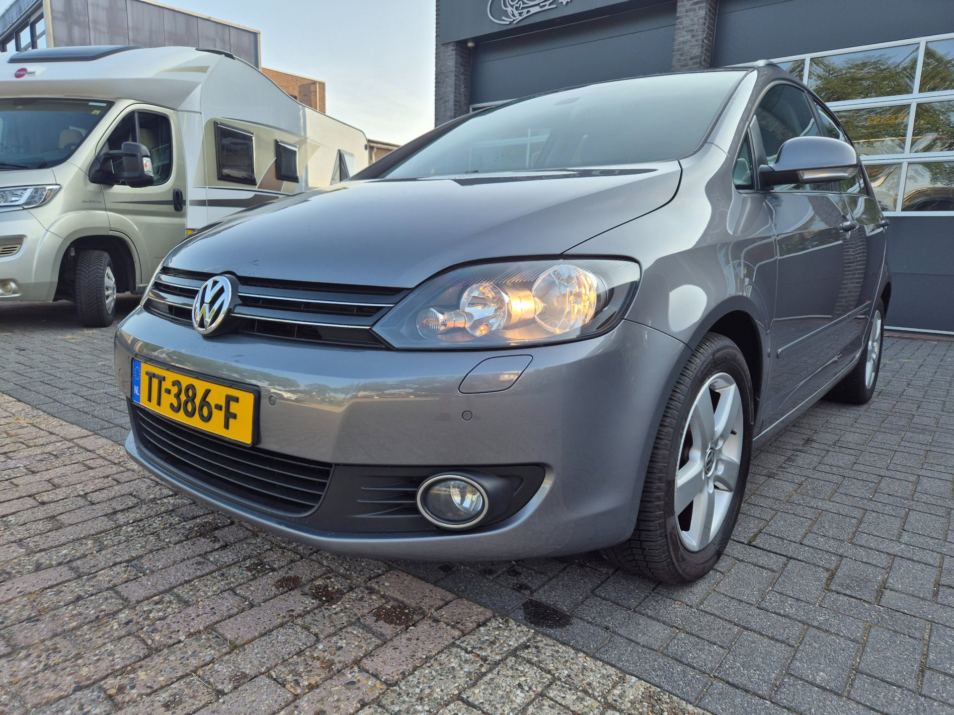 Volkswagen Golf Plus 1.4 TSI Comfortline 2009 - voorkant