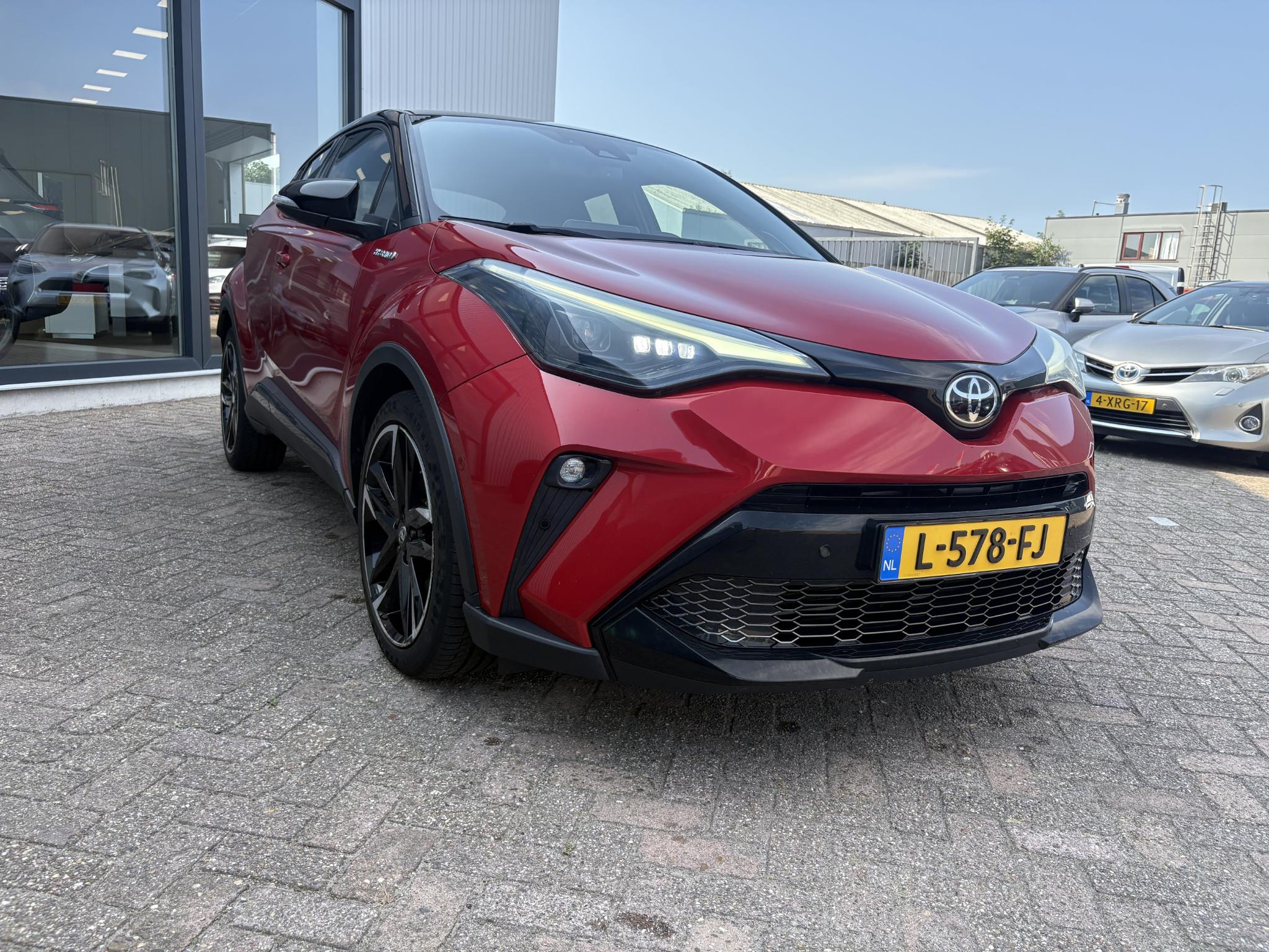 Foto van Toyota Toyota C-hr