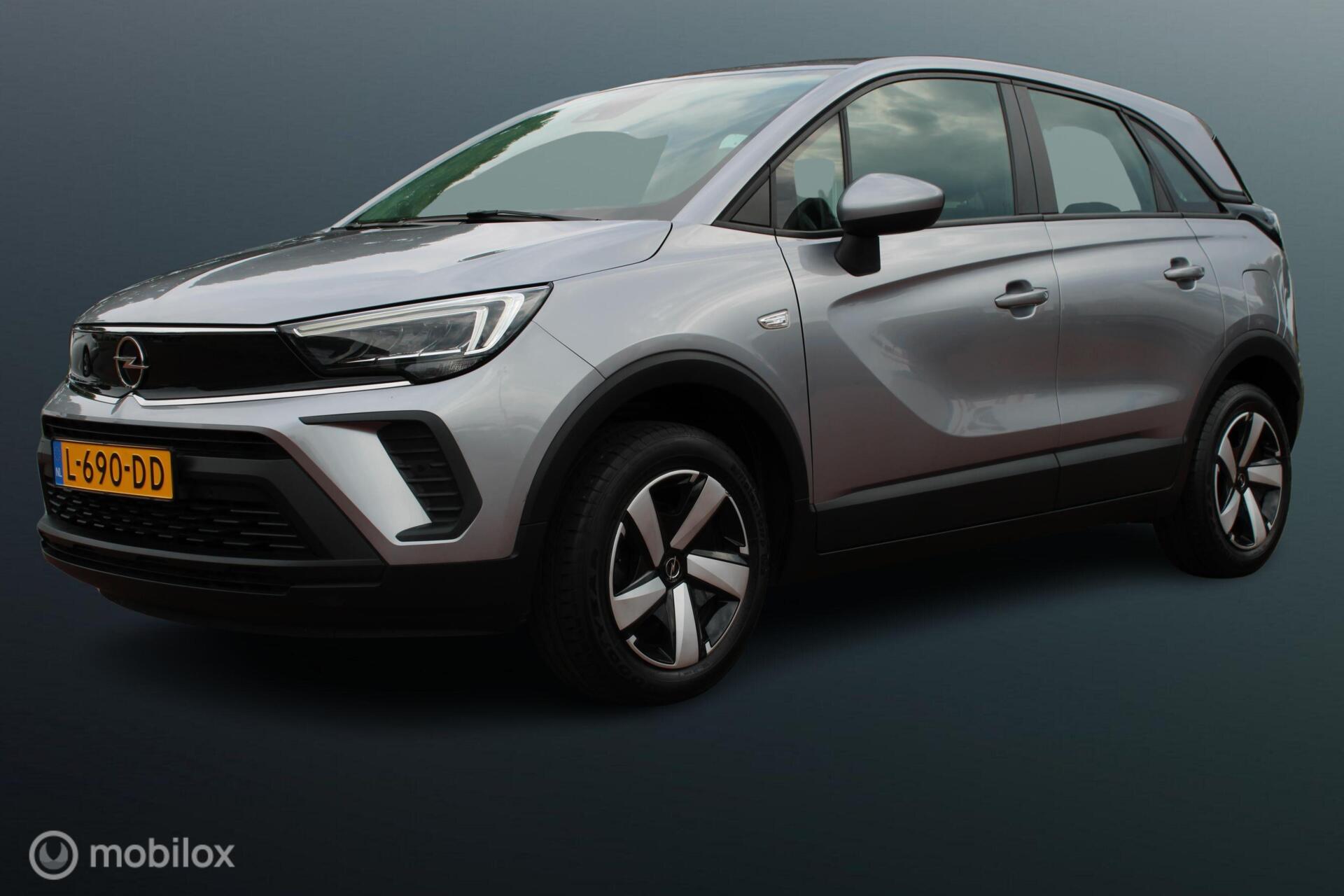 Opel Crossland 1.2 Turbo 110 PK Edition, Nieuw Model, Cruise, Camera, App connect, Pdc voor + achter, Clima, Full led. 2021 - voorkant