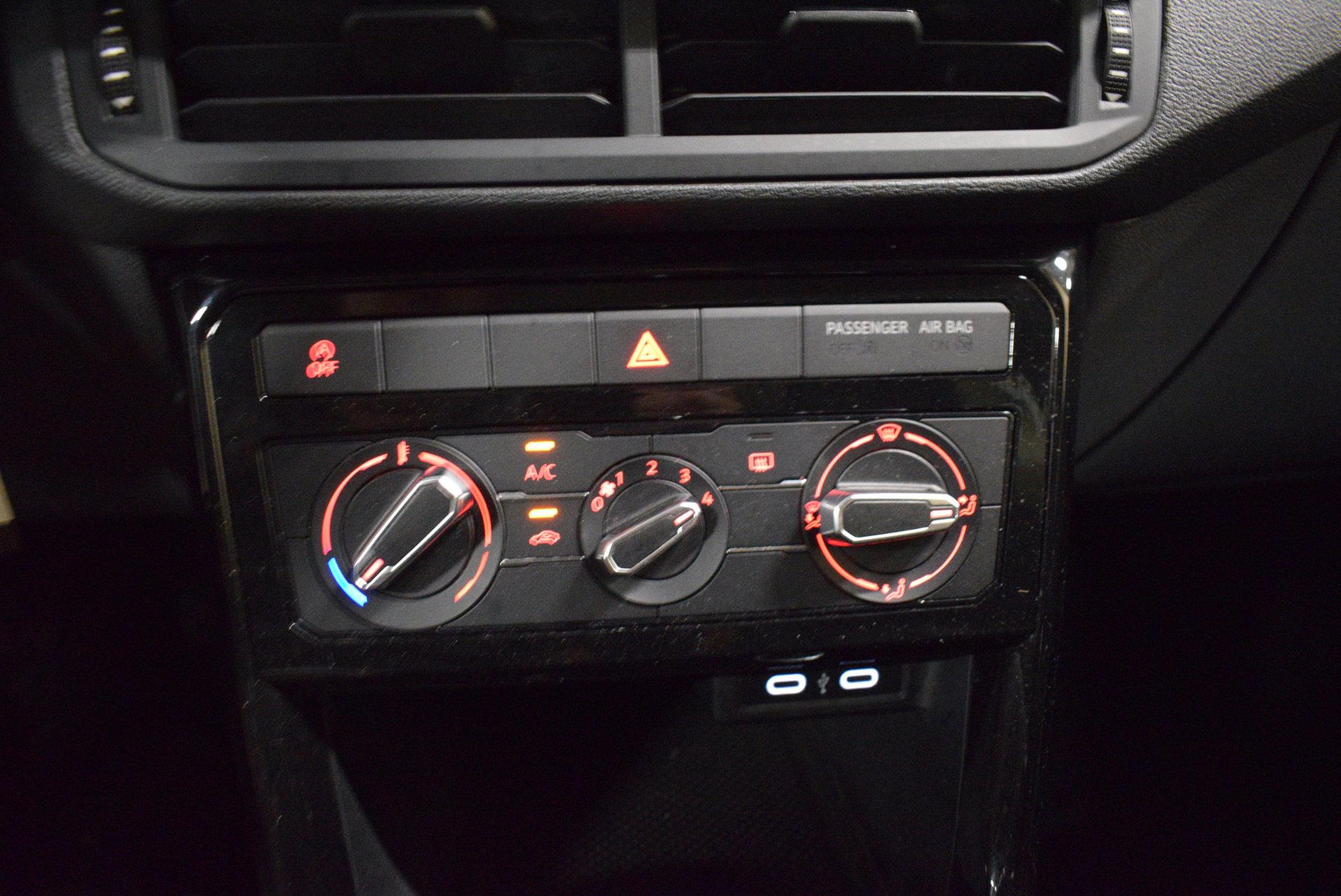 Foto van Volkswagen T-cross