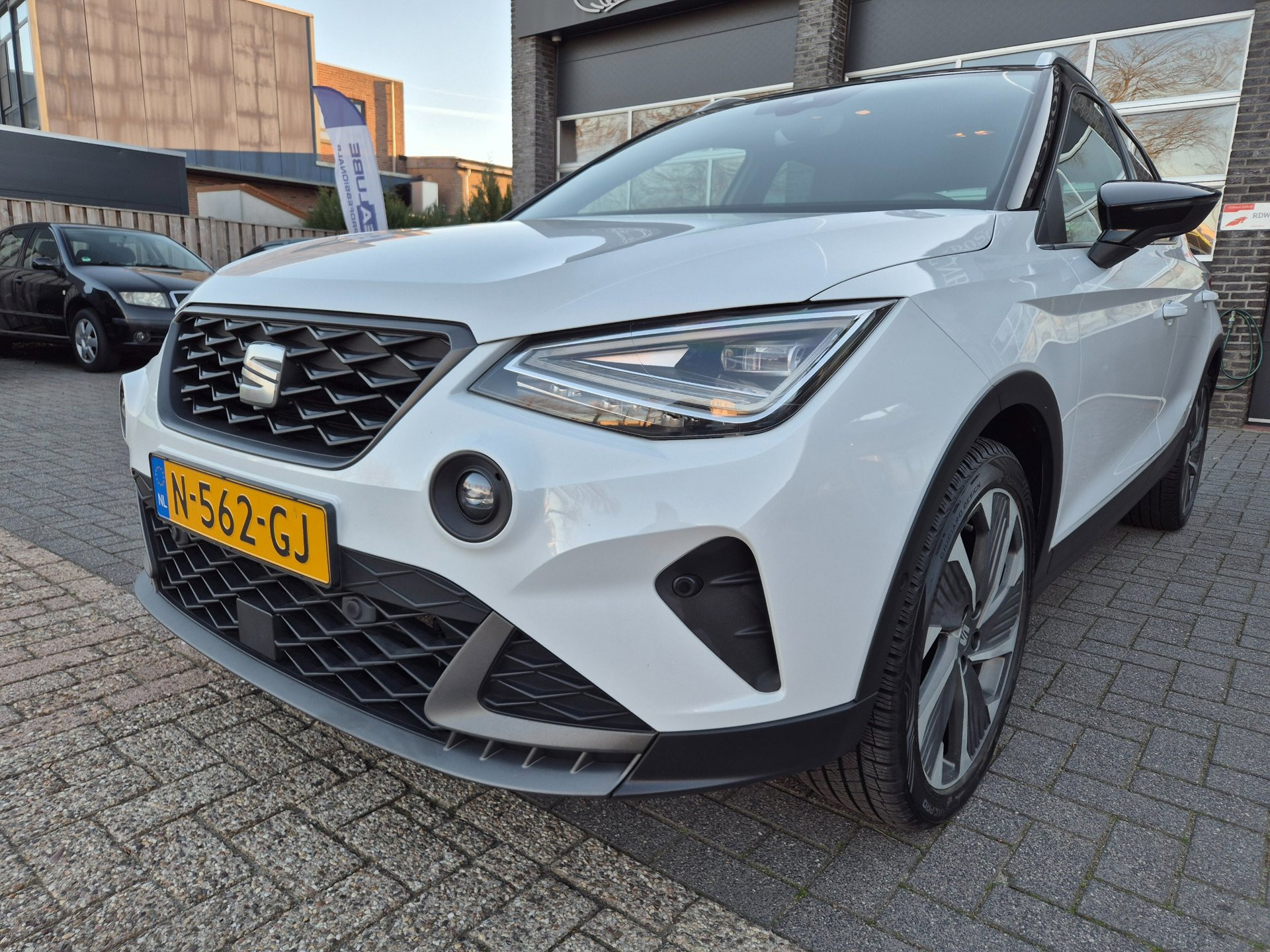 Seat Arona 1.0 TSI FR Business Intense 2021 - voorkant
