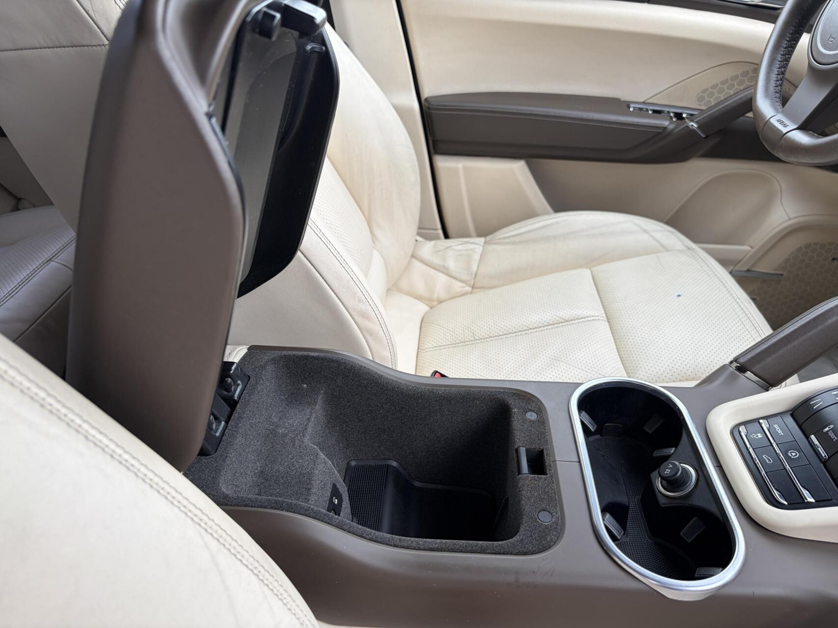 Foto van Porsche Cayenne S