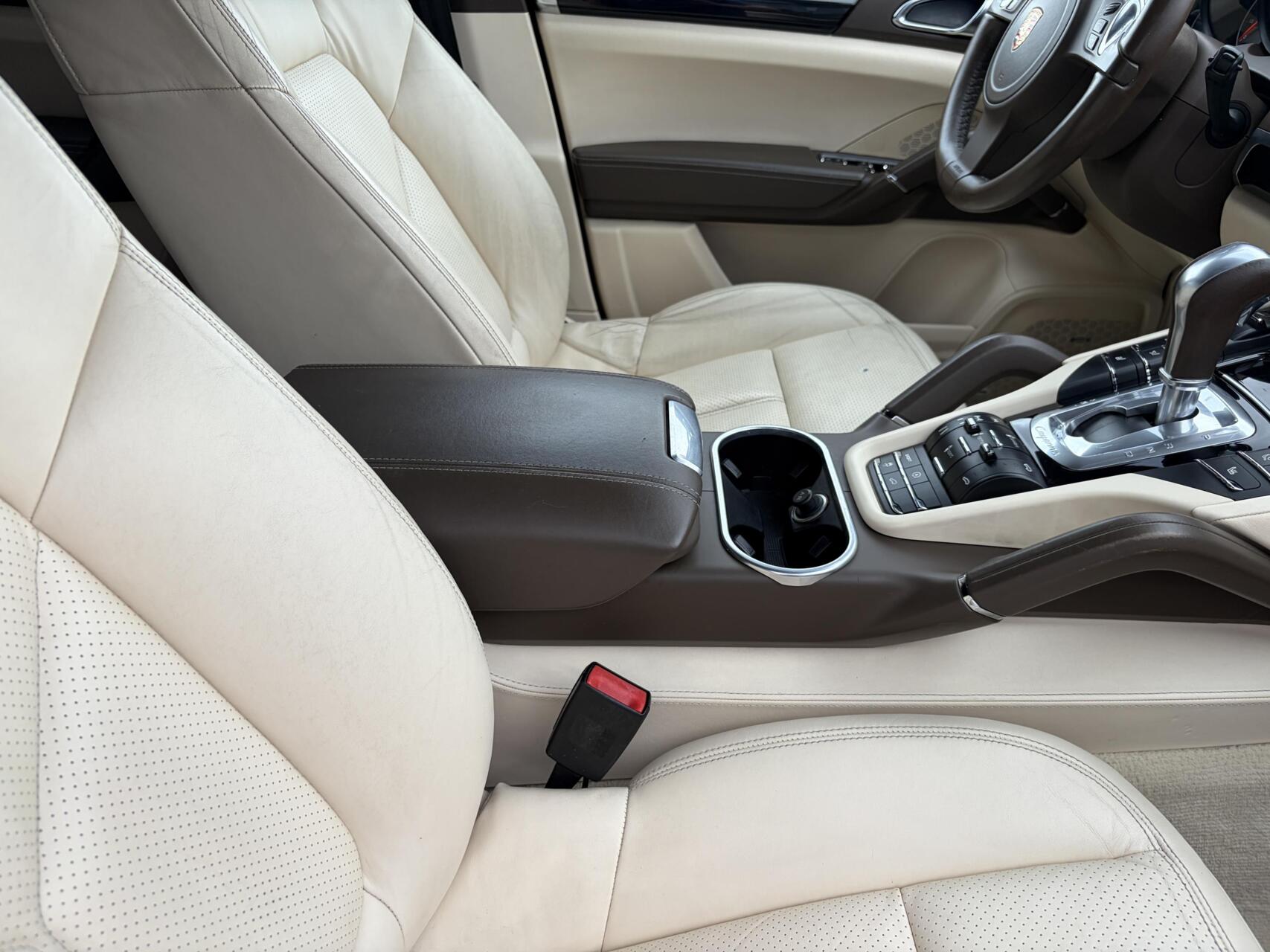 Foto van Porsche Cayenne S