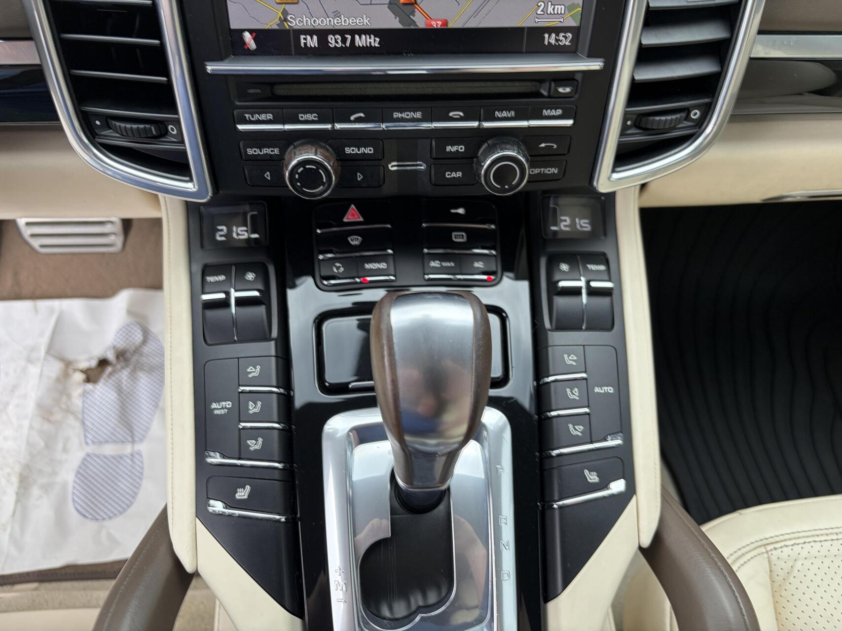 Foto van Porsche Cayenne S