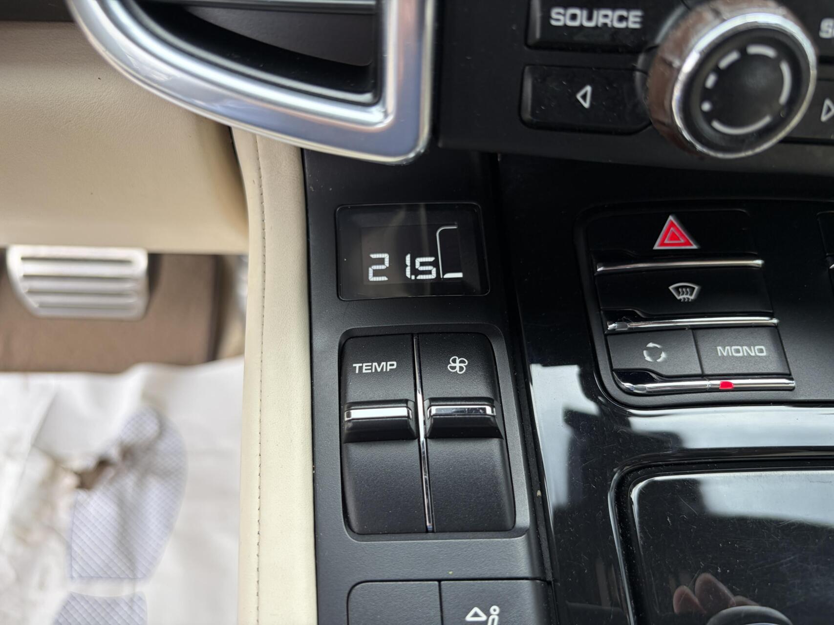 Foto van Porsche Cayenne S