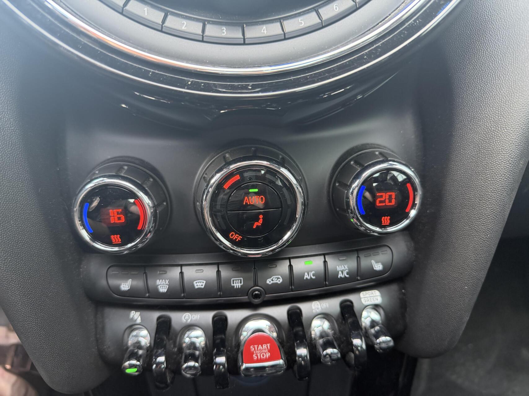 Foto van Mini John Cooper Works