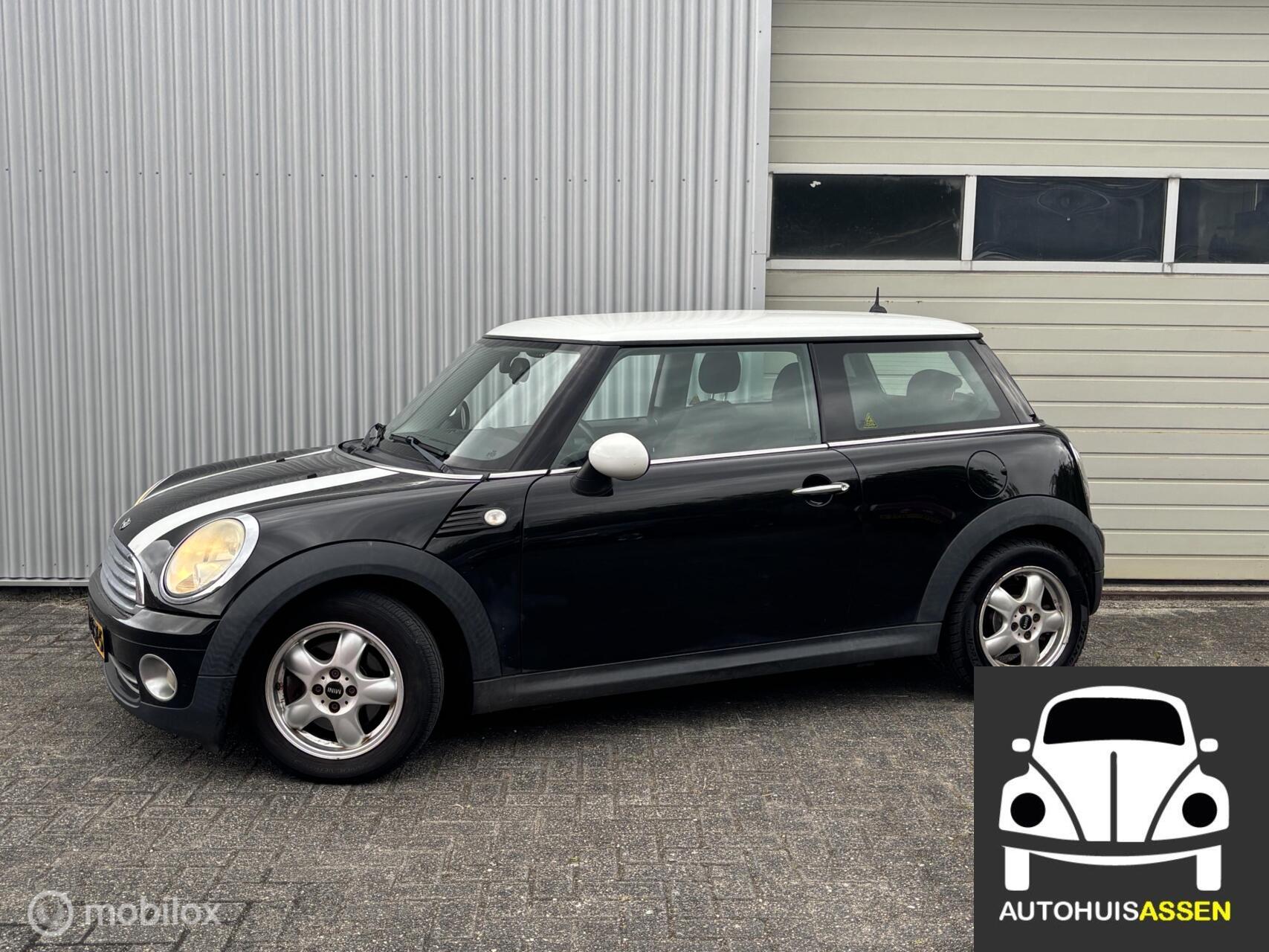 Mini Mini Cooper 1.6 Cooper Pepper 2009 - voorkant