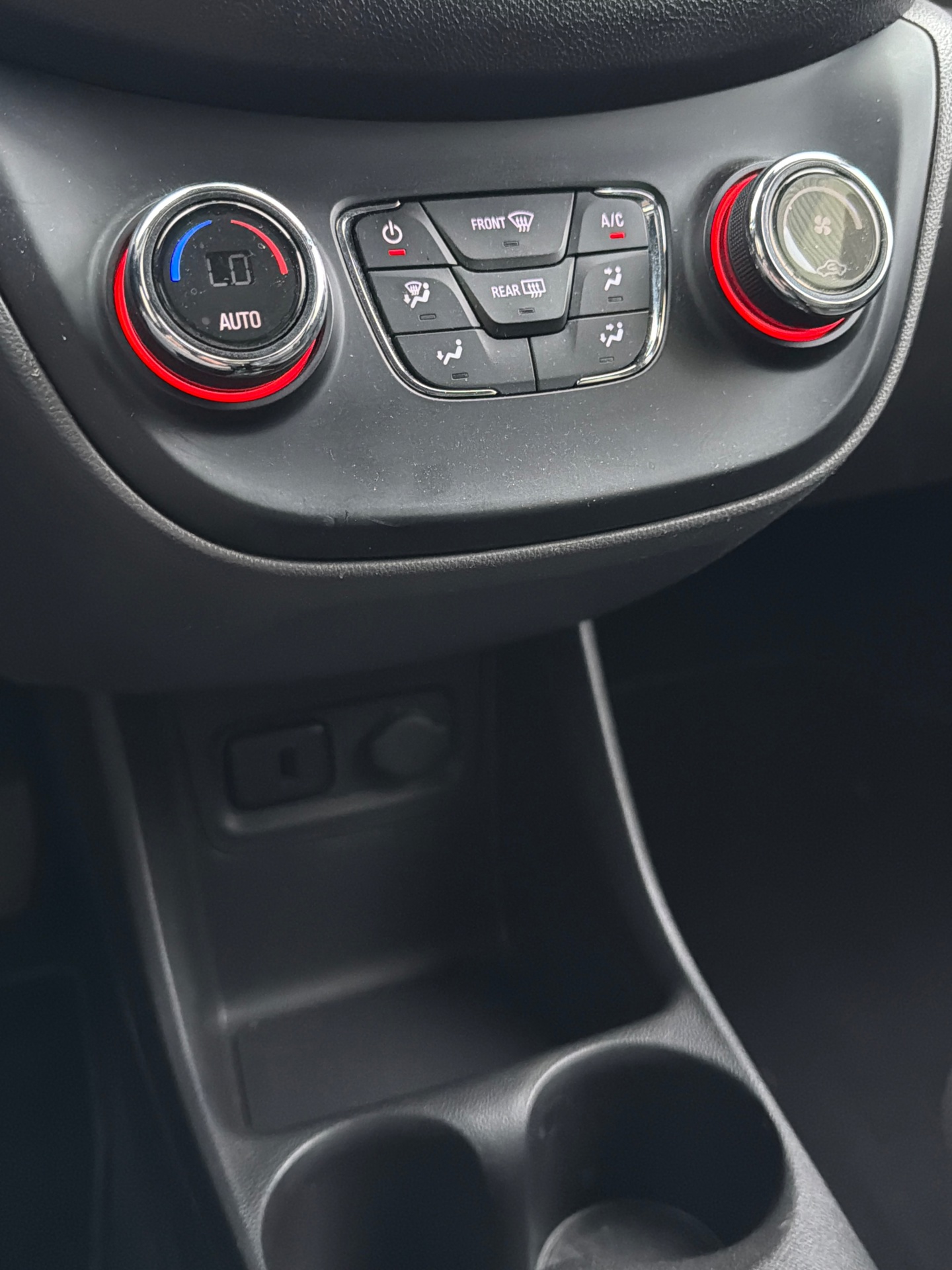 Foto van Opel Karl / Viva