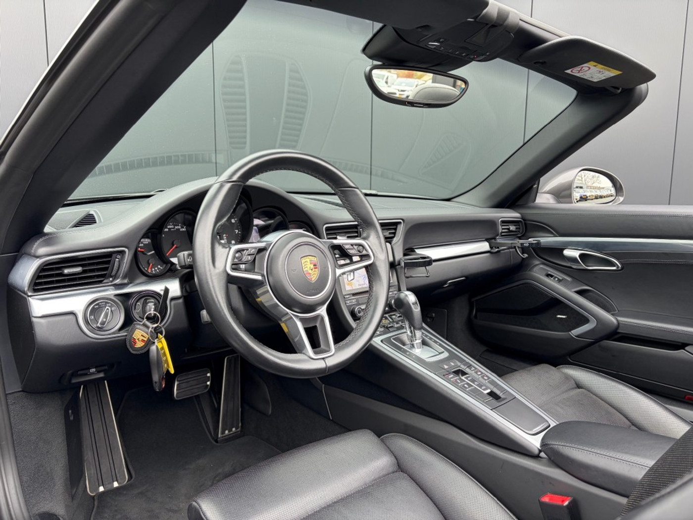 Foto van Porsche 911 Carrera