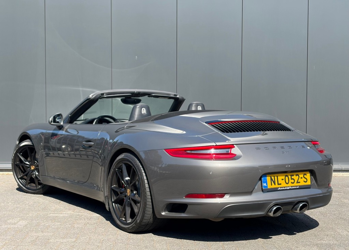 Foto van Porsche 911 Carrera