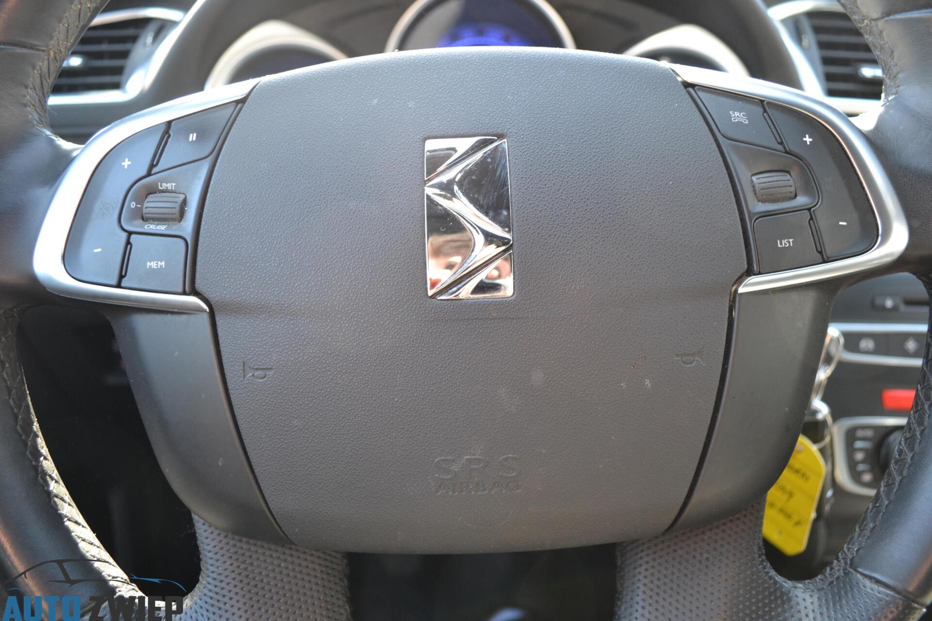 Foto van DS DS 4