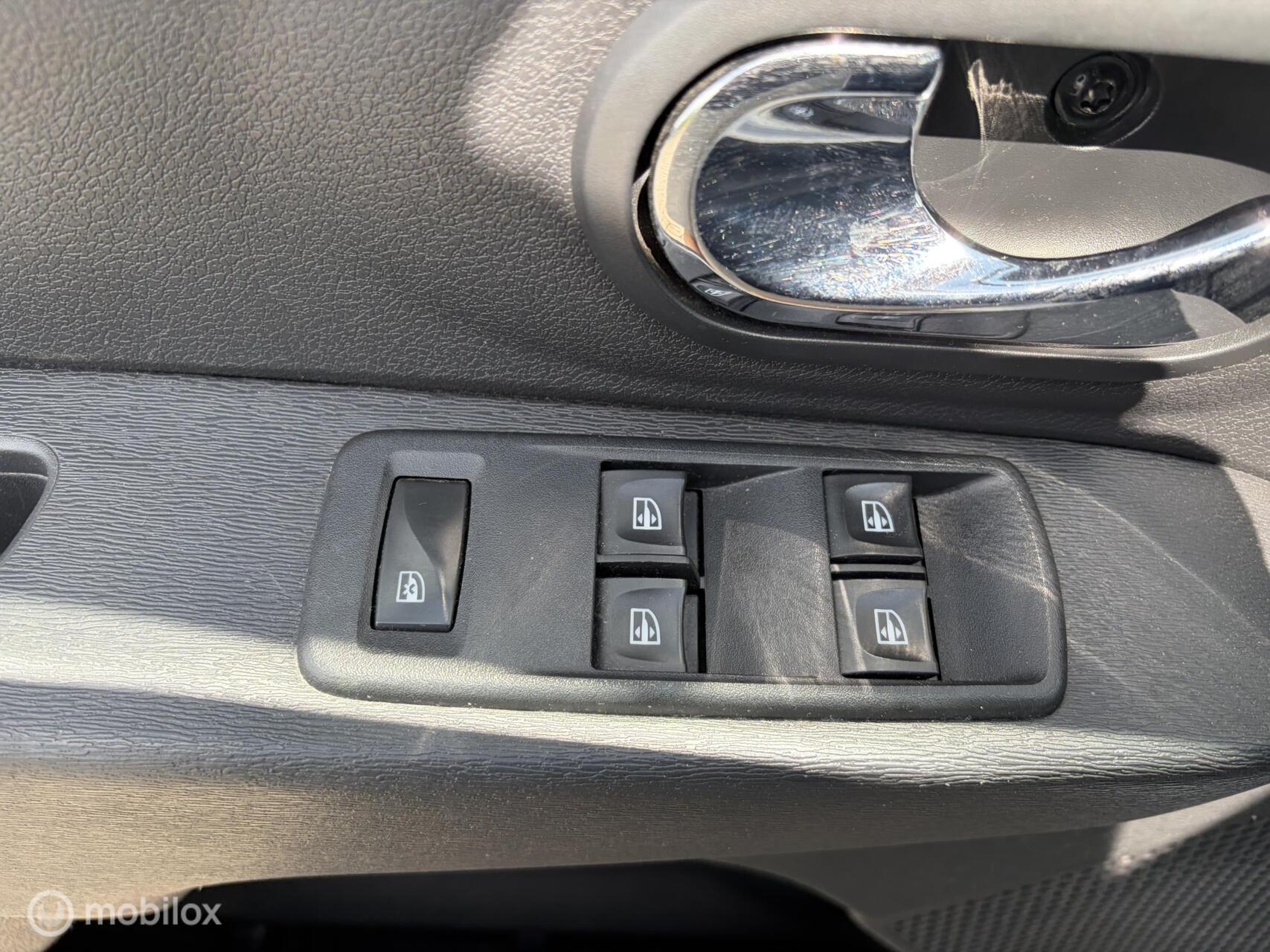Foto van Dacia Lodgy