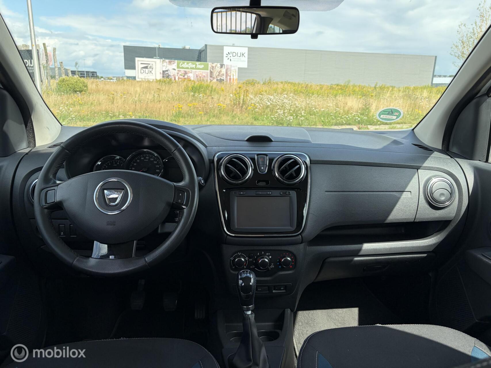 Foto van Dacia Lodgy