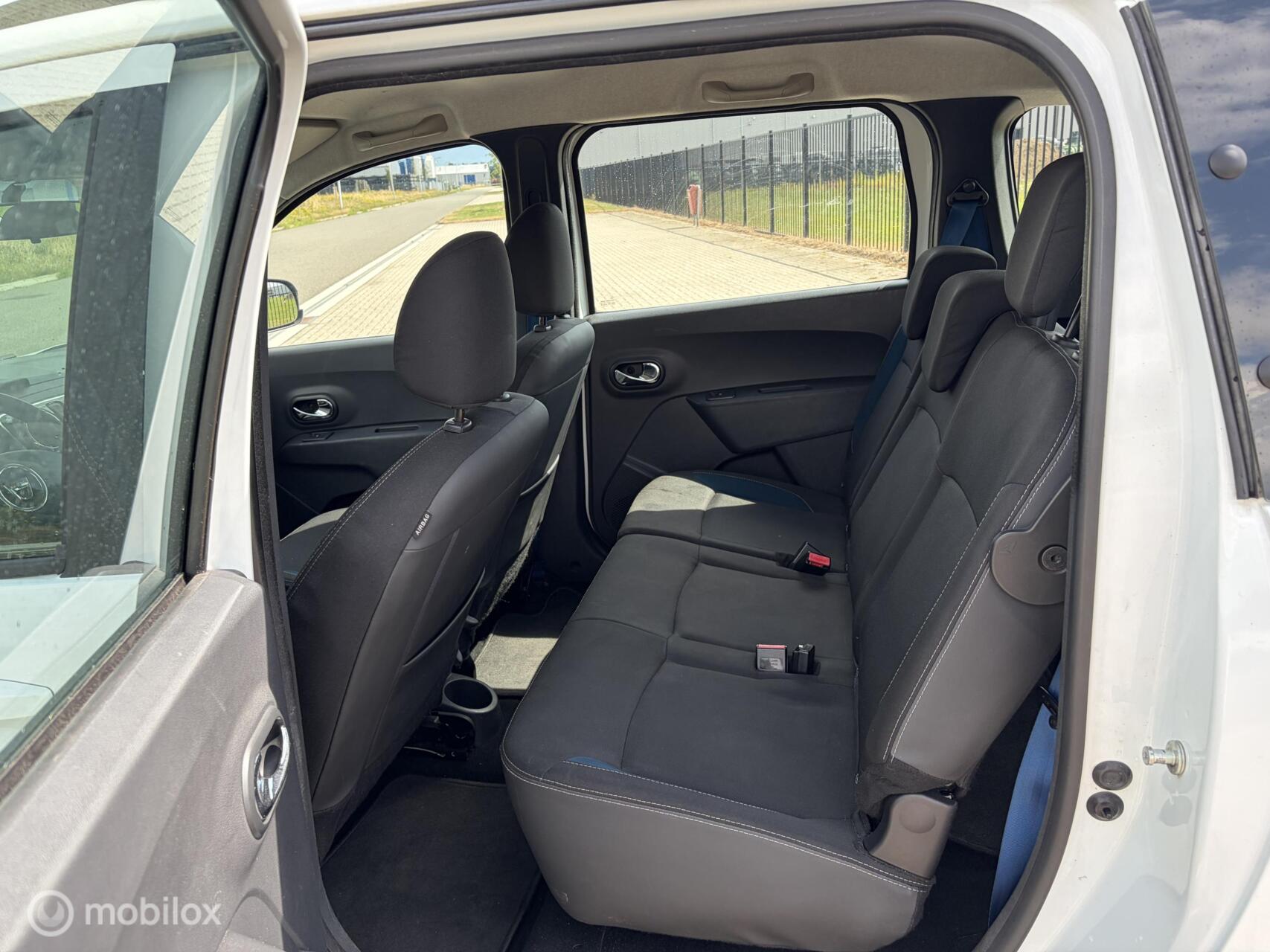 Foto van Dacia Lodgy