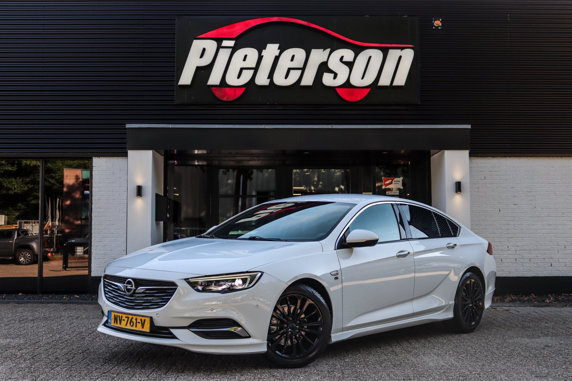 Foto van Opel Insignia Grand Sport