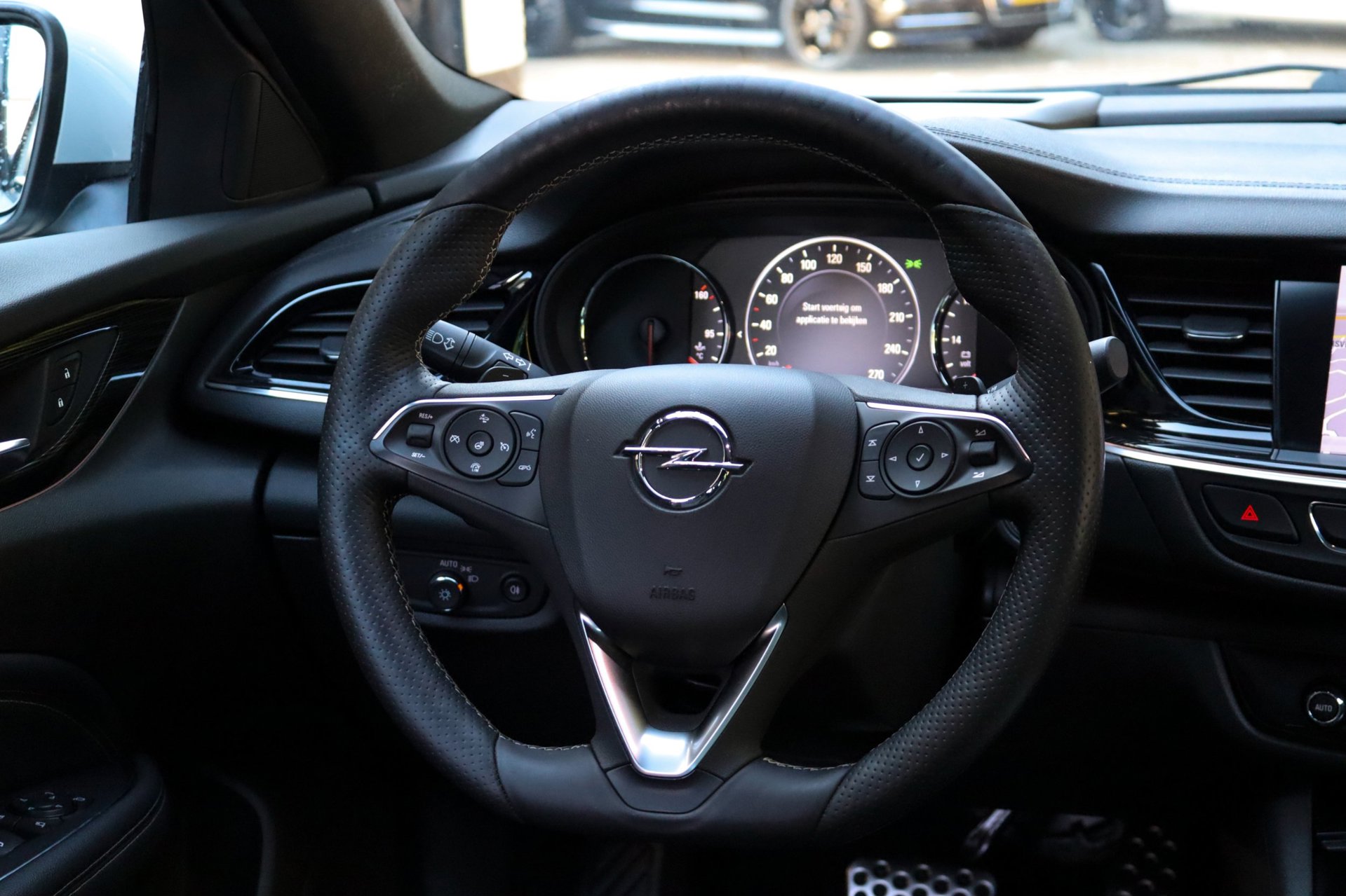 Foto van Opel Insignia Grand Sport