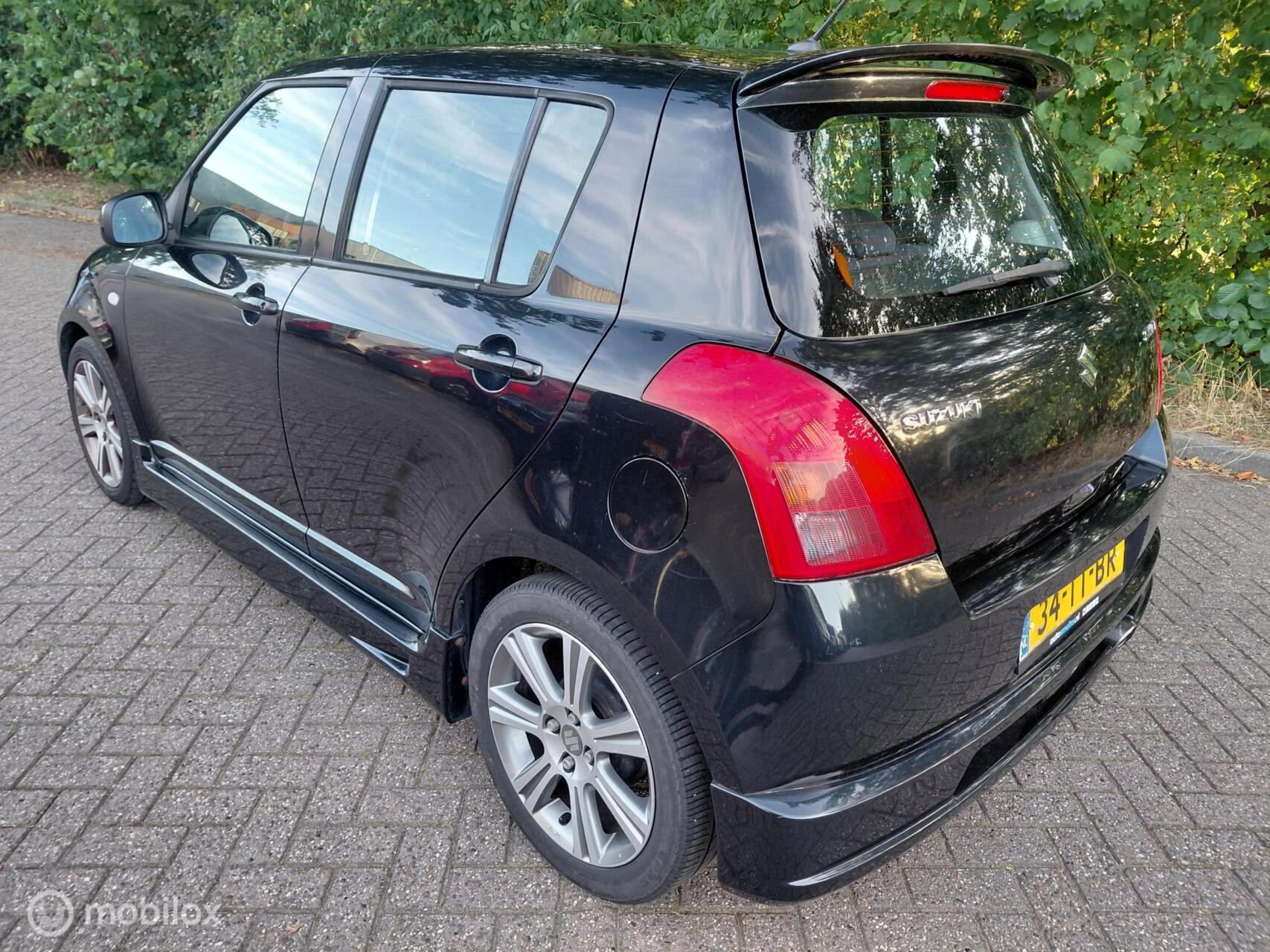 Foto van Suzuki Swift