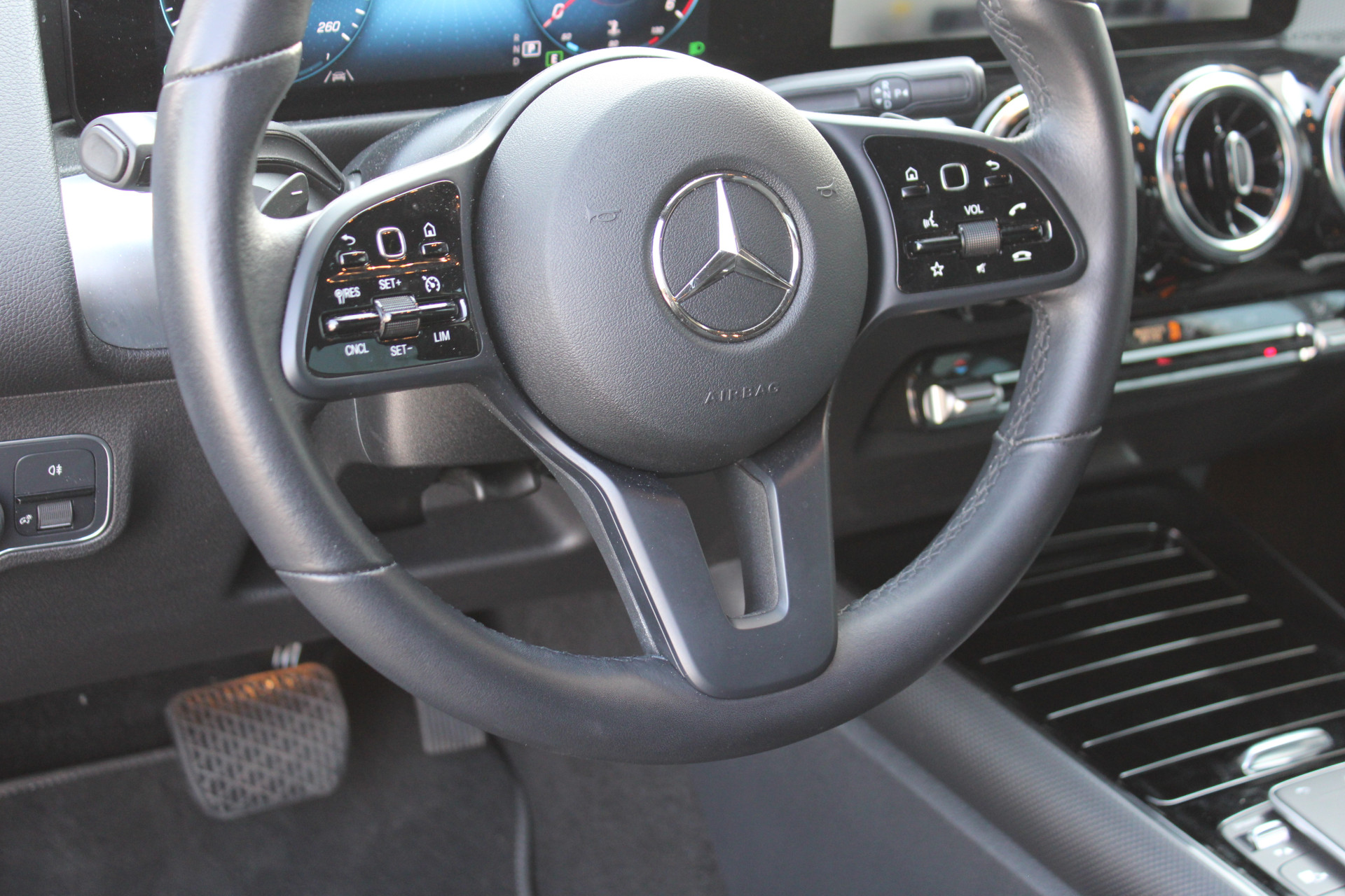 Foto van Mercedes-Benz GLB 200 D