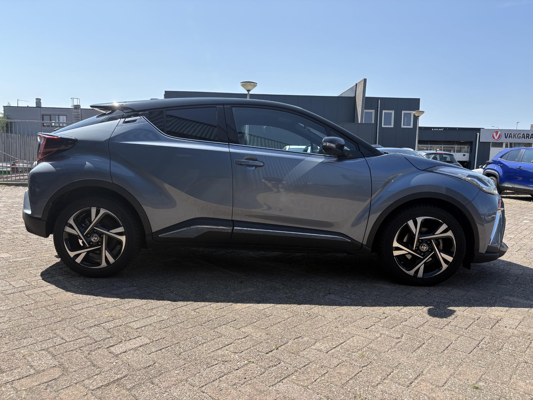 Foto van Toyota Toyota C-hr