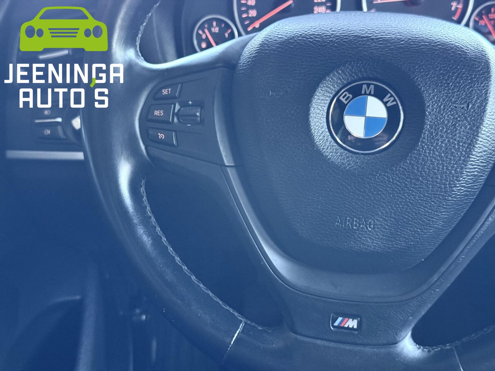Foto van BMW X3 Xdrive20i