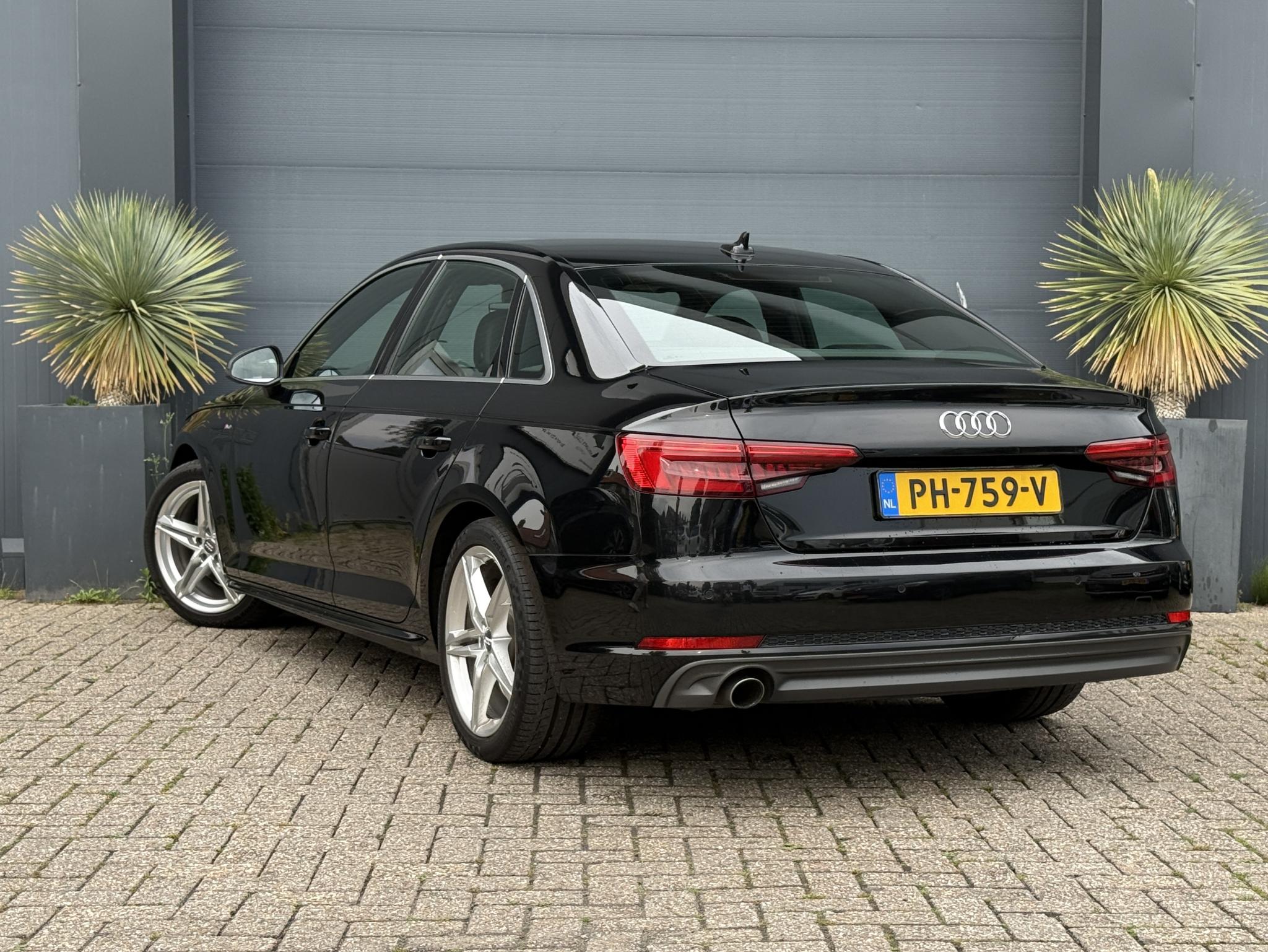Foto van Audi A4 Limousine