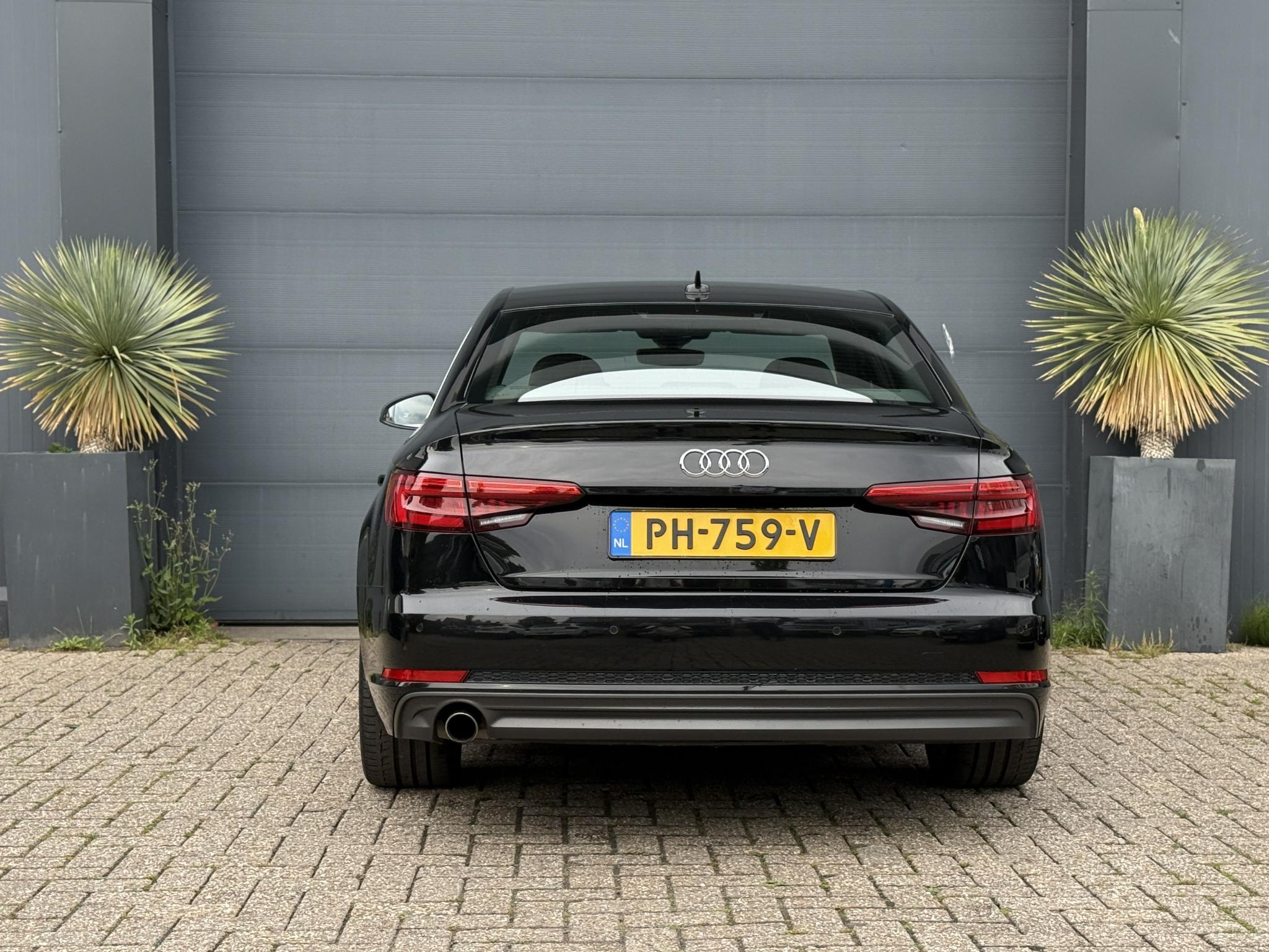 Foto van Audi A4 Limousine