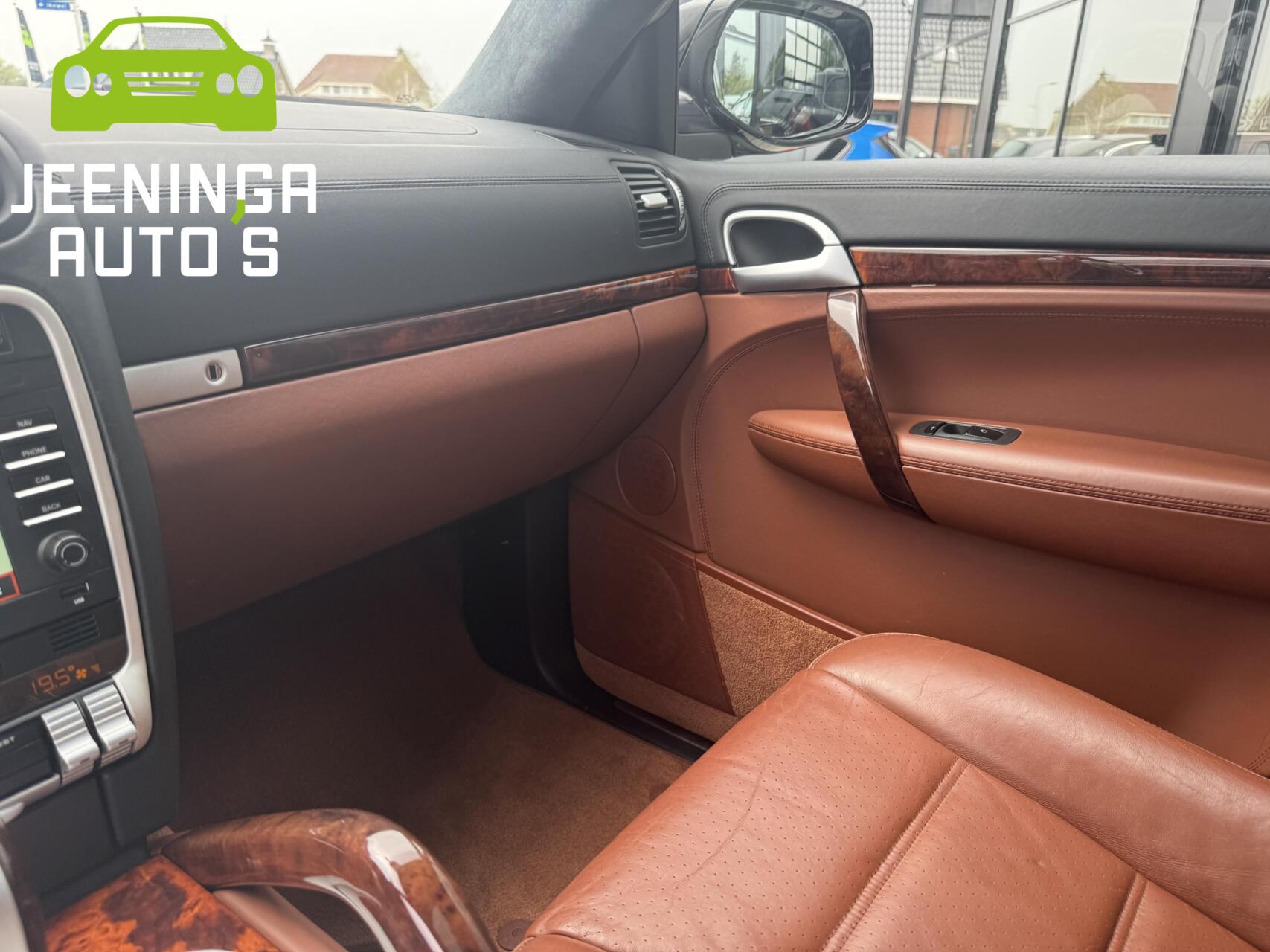 Foto van Porsche Cayenne
