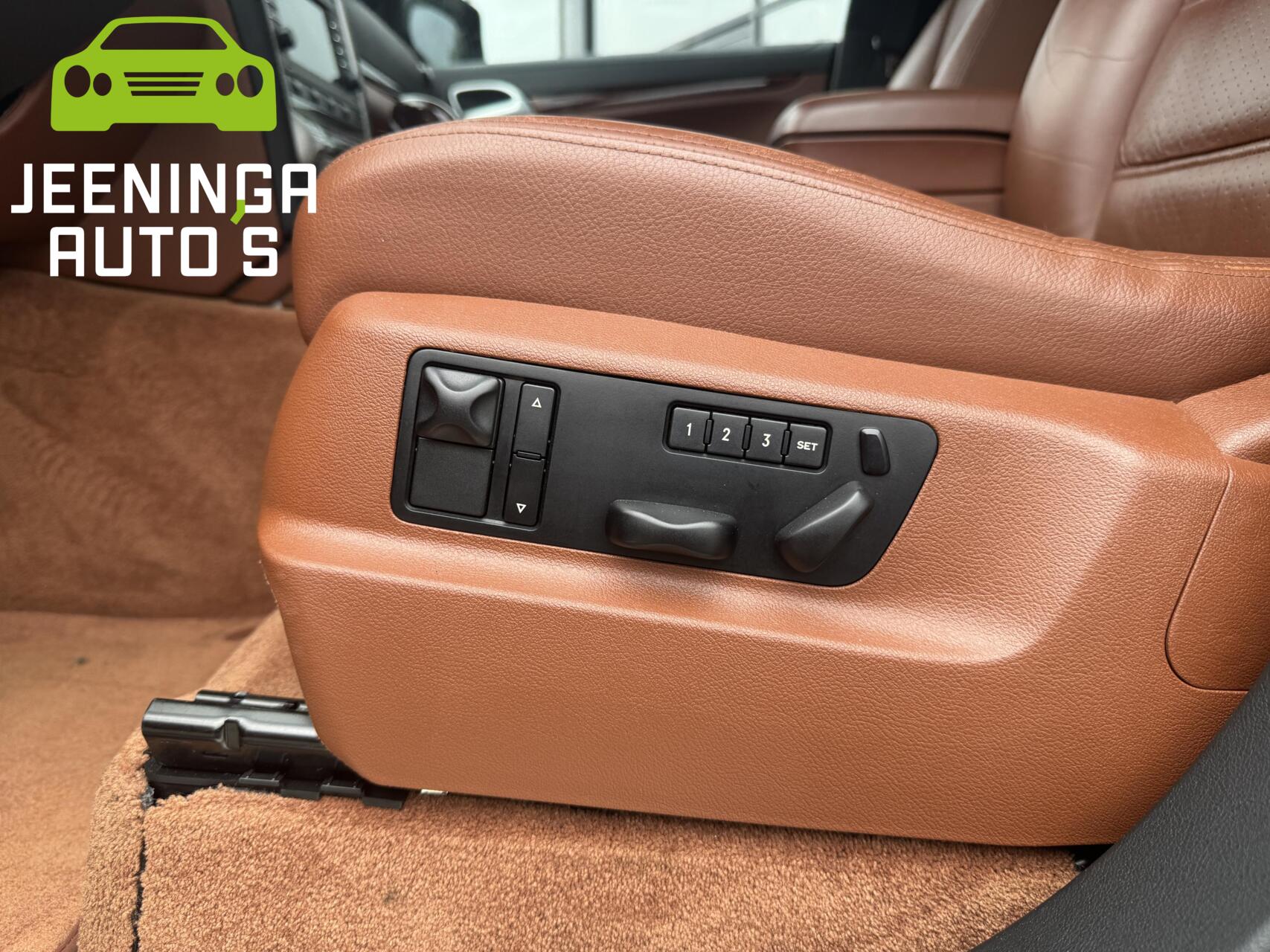 Foto van Porsche Cayenne