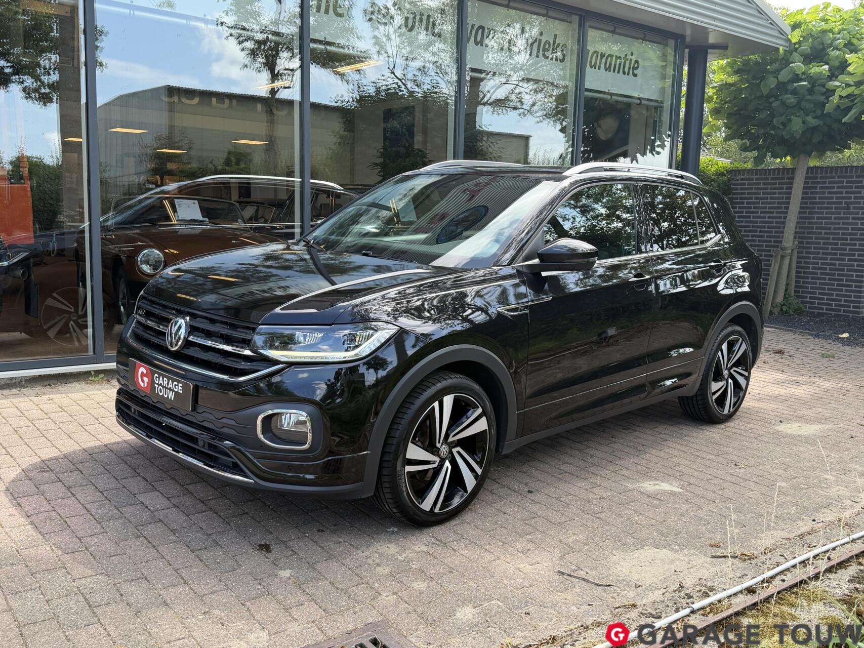Volkswagen T-cross 1.0 TSI Style R-Line *ACC, DAB, CarPlay* 2019 - voorkant