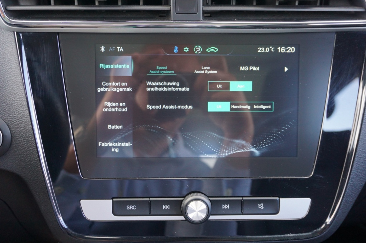 Foto van MG MG ZS Ev