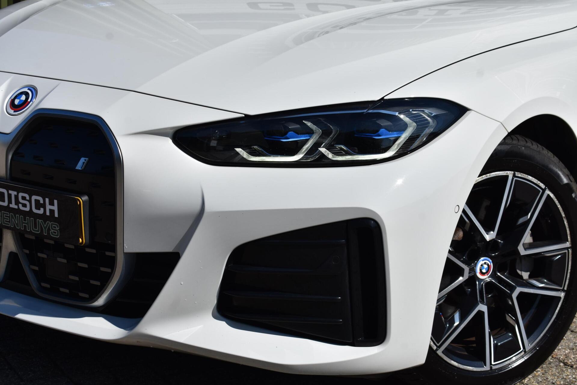 Foto van BMW I4 Edrive40