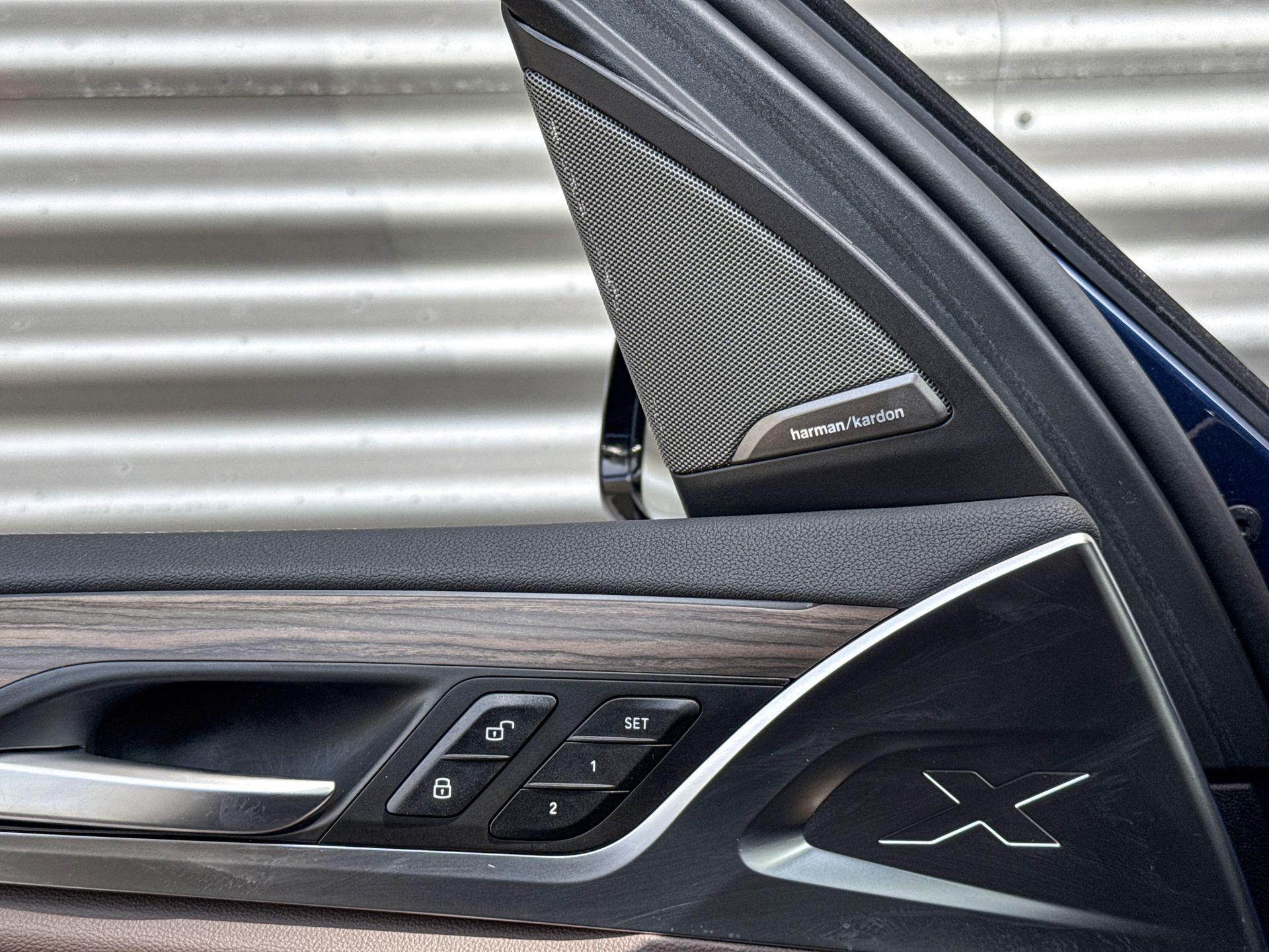 Foto van BMW Ix3