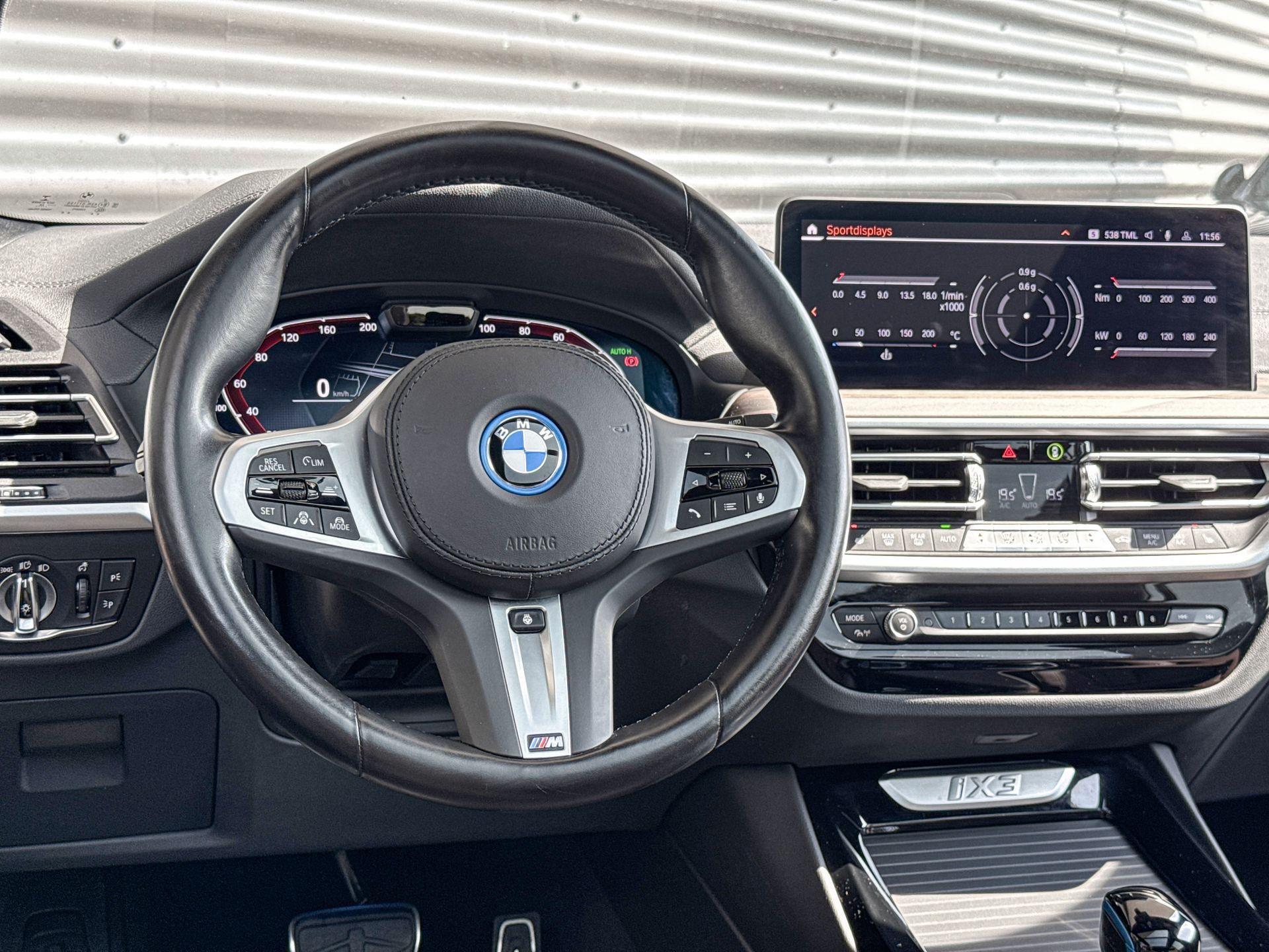 Foto van BMW Ix3