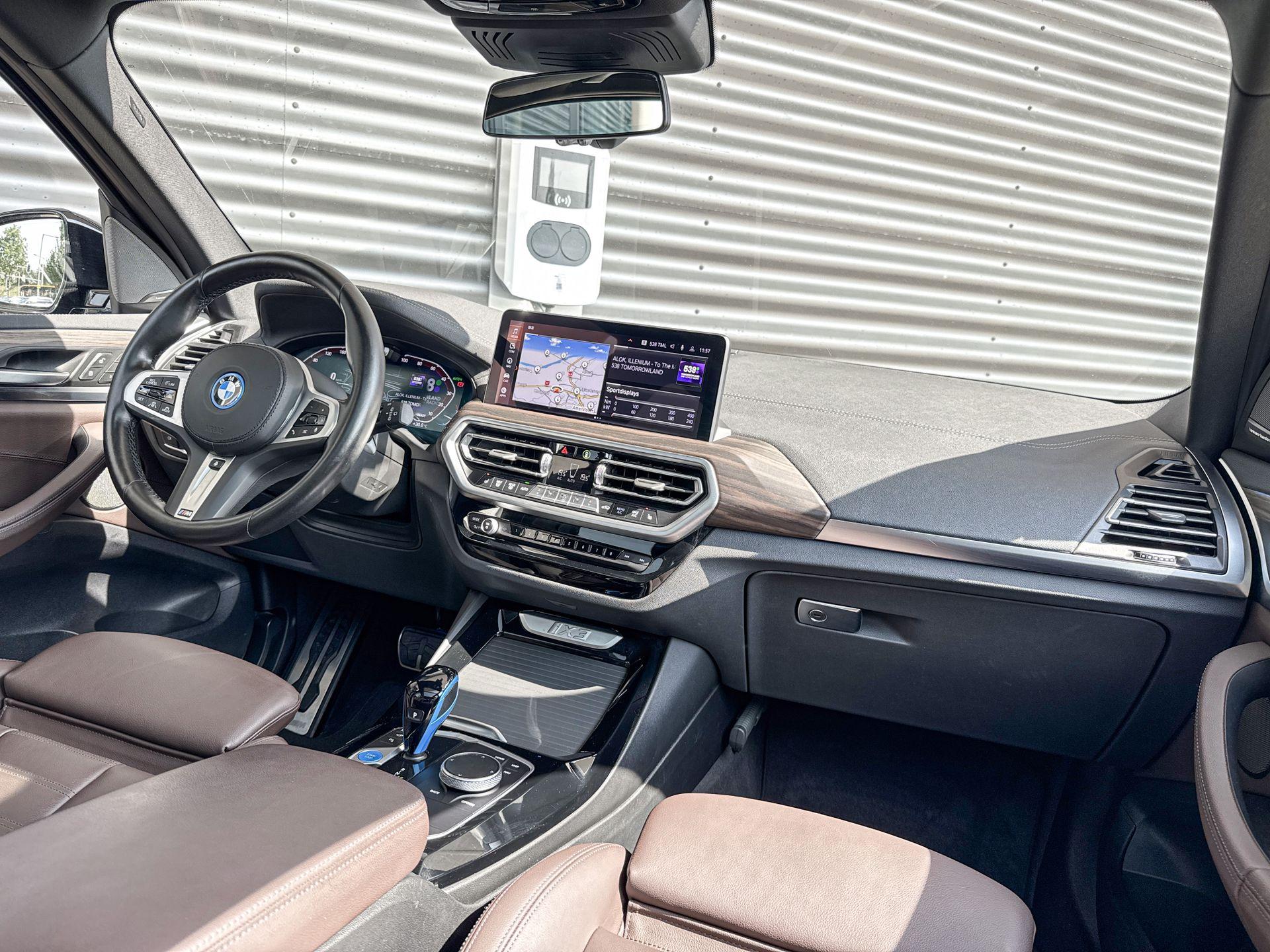 Foto van BMW Ix3