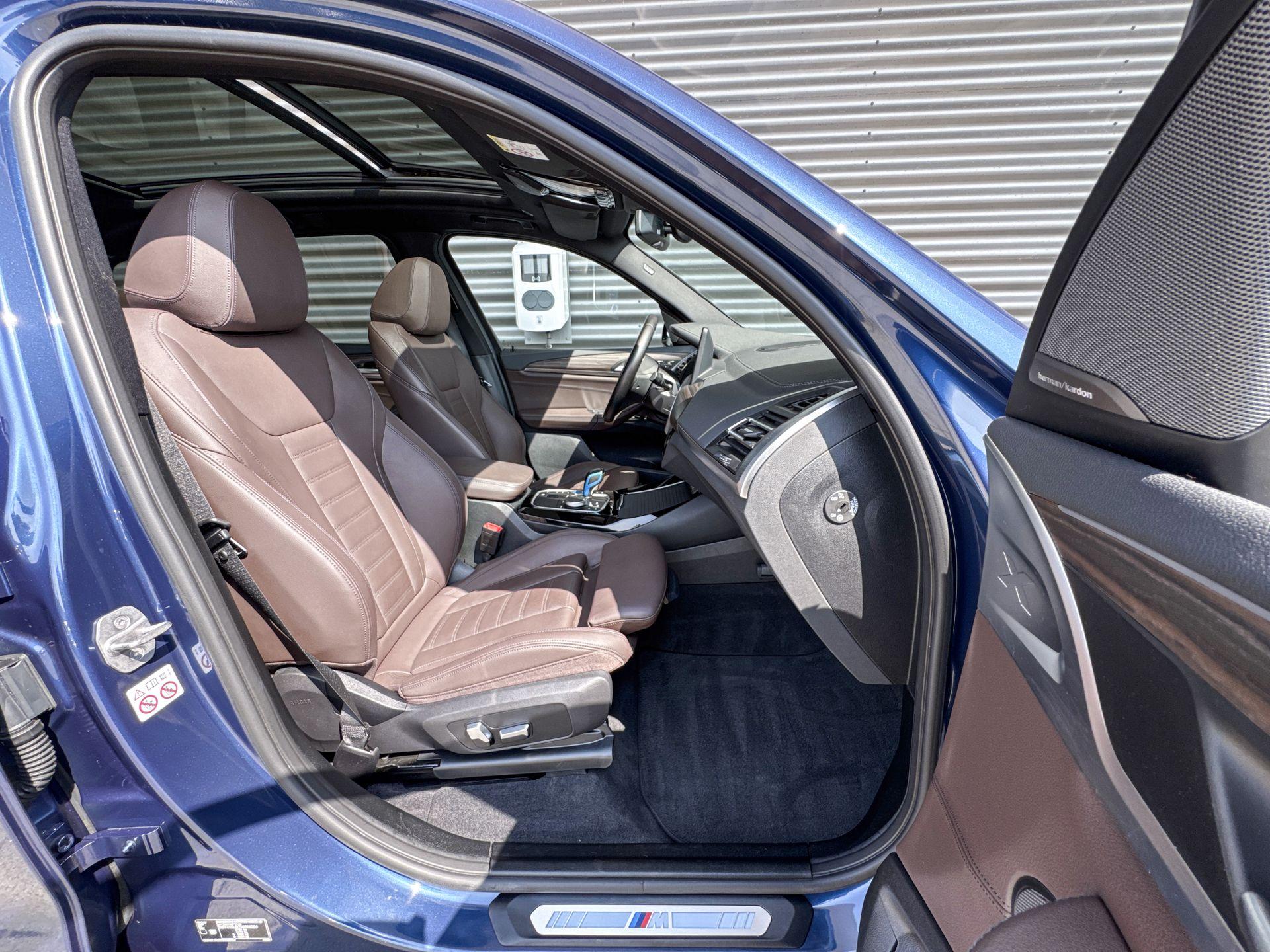Foto van BMW Ix3