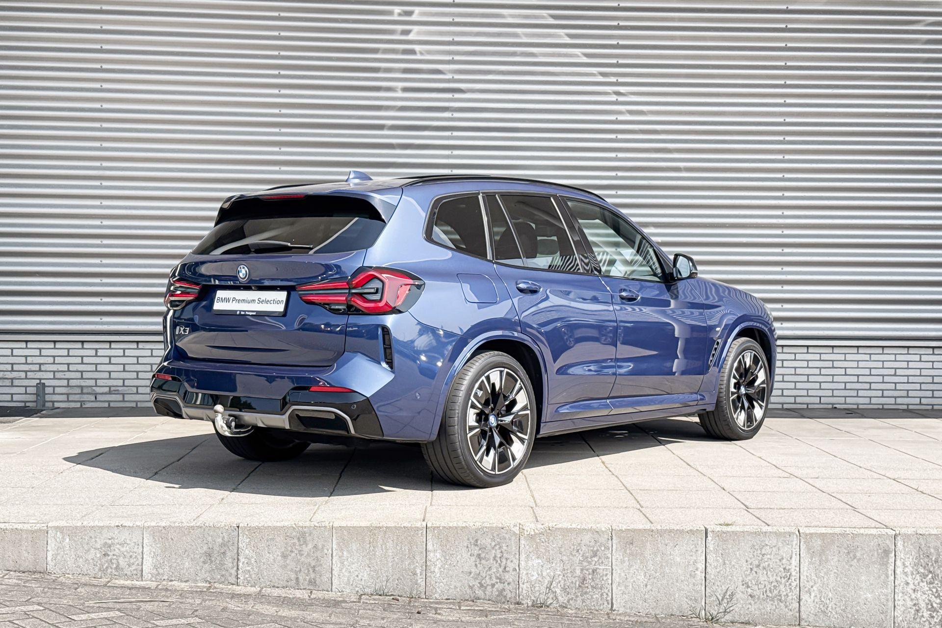 Foto van BMW Ix3