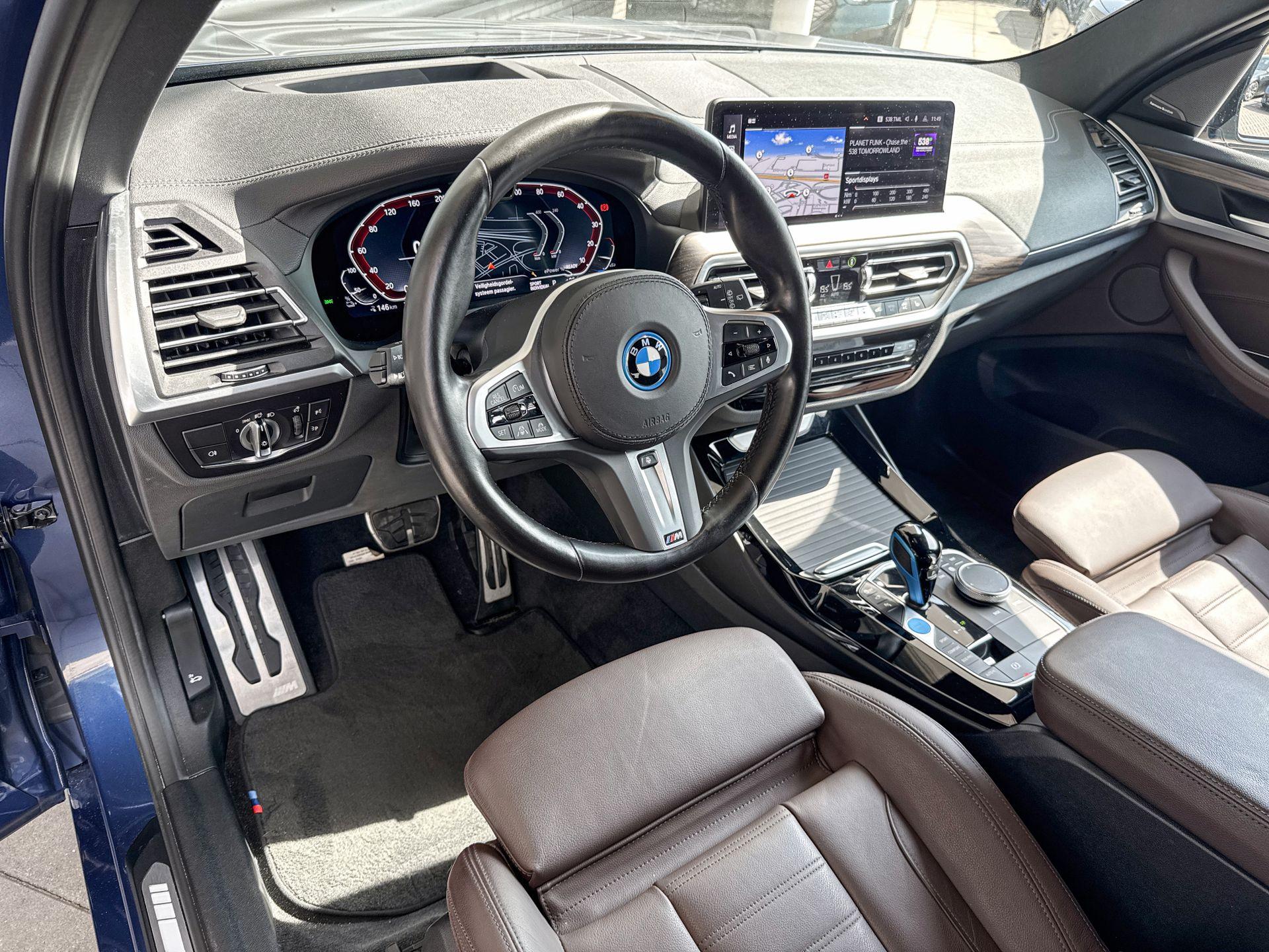 Foto van BMW Ix3
