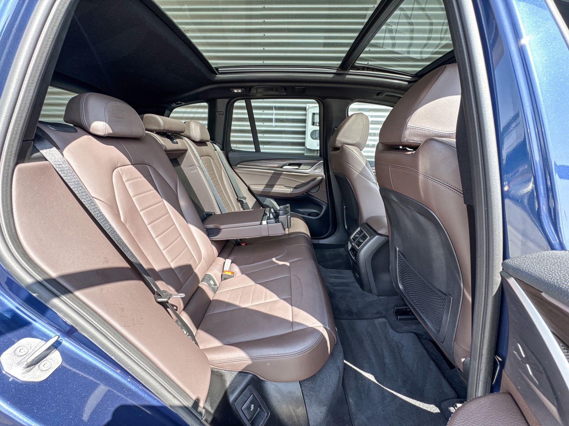 Foto van BMW Ix3