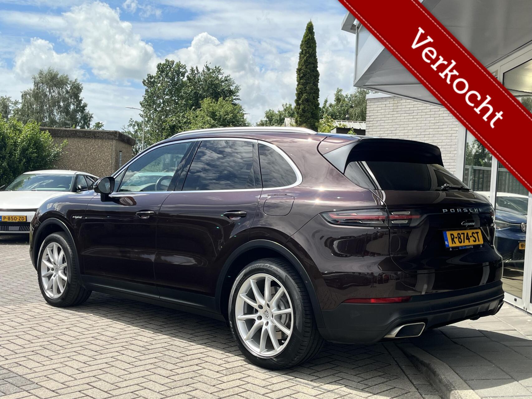 Foto van Porsche Cayenne E-hybrid