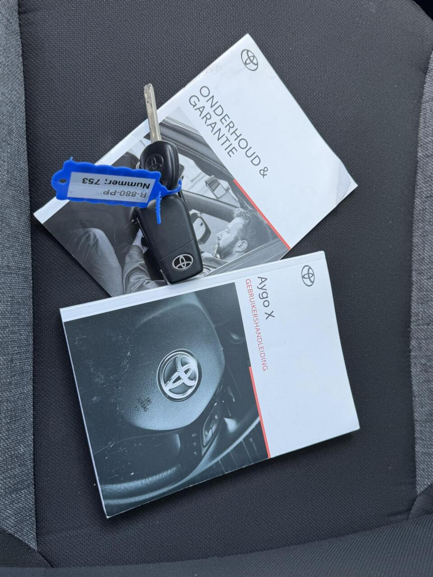 Foto van Toyota Toyota Aygo X