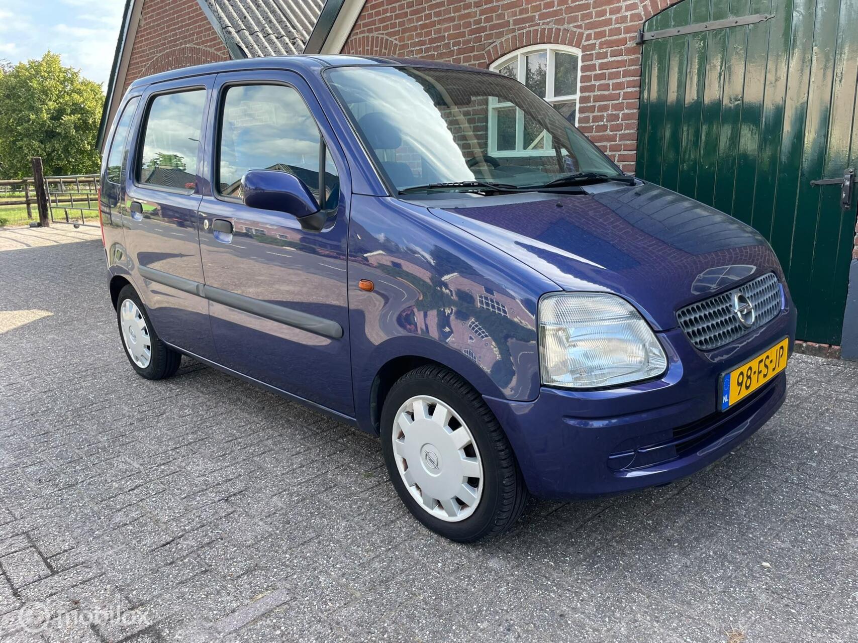Foto van Opel Agila