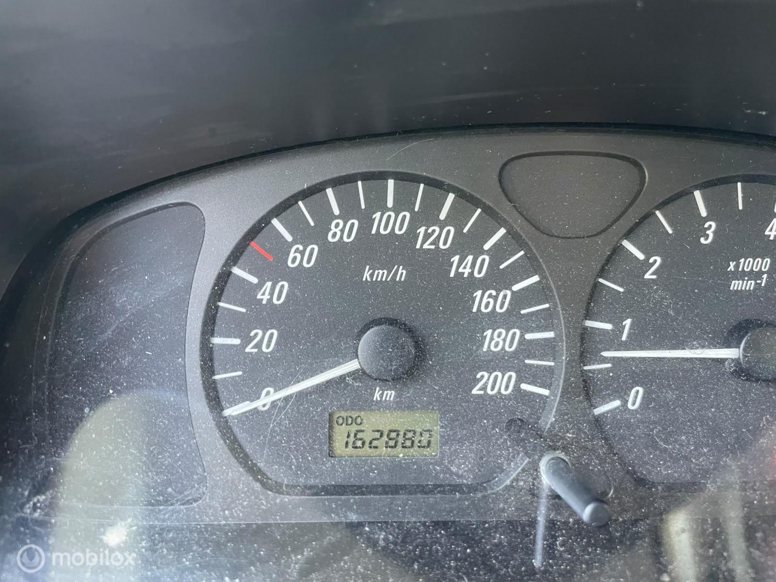 Foto van Opel Agila