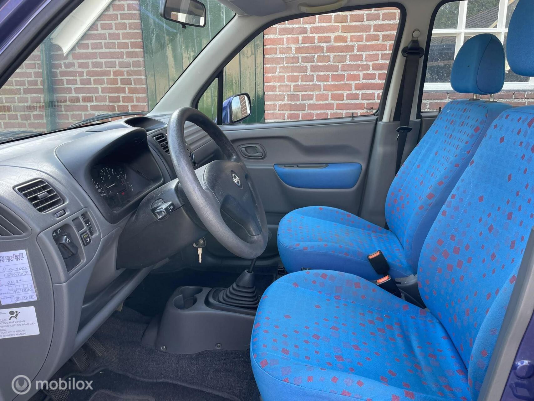 Foto van Opel Agila