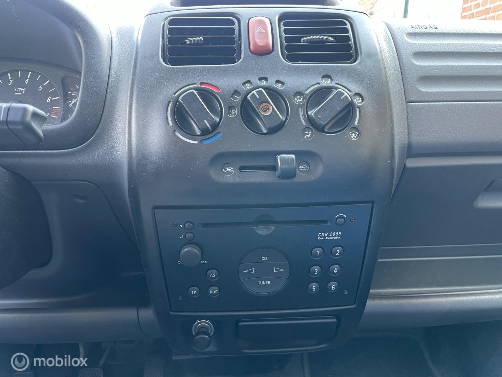 Foto van Opel Agila