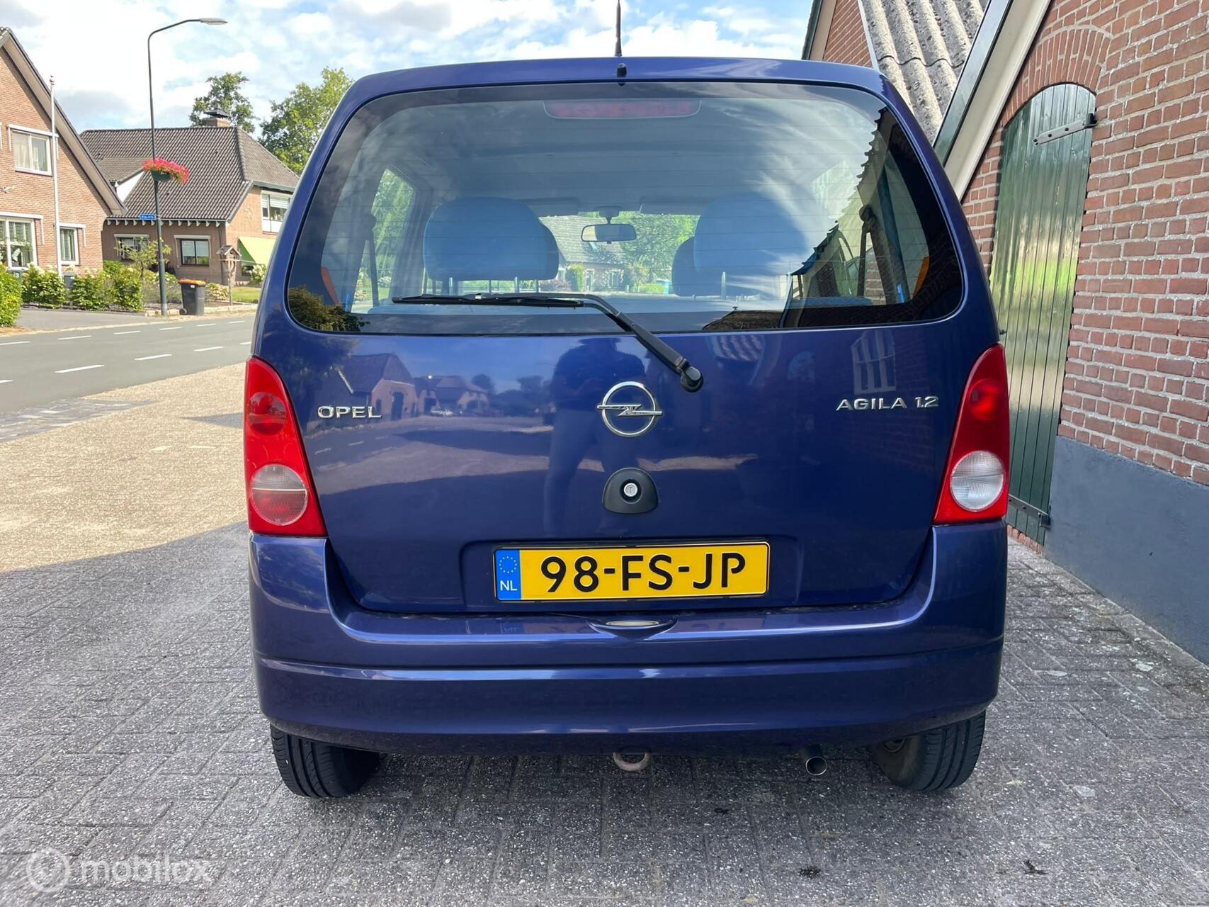 Foto van Opel Agila