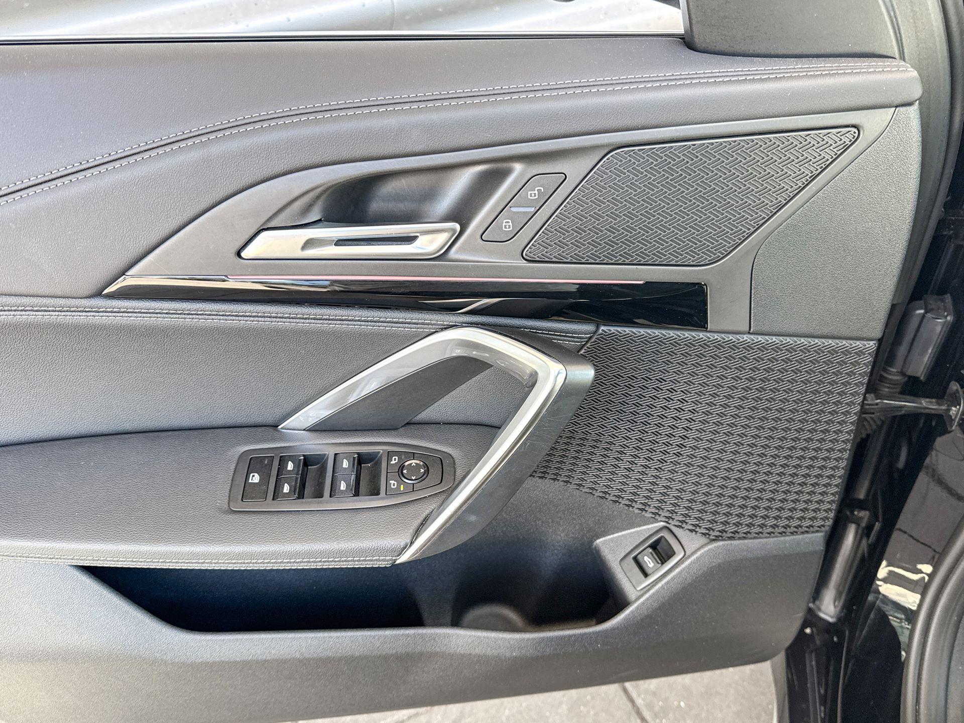 Foto van BMW Ix1 Xdrive30